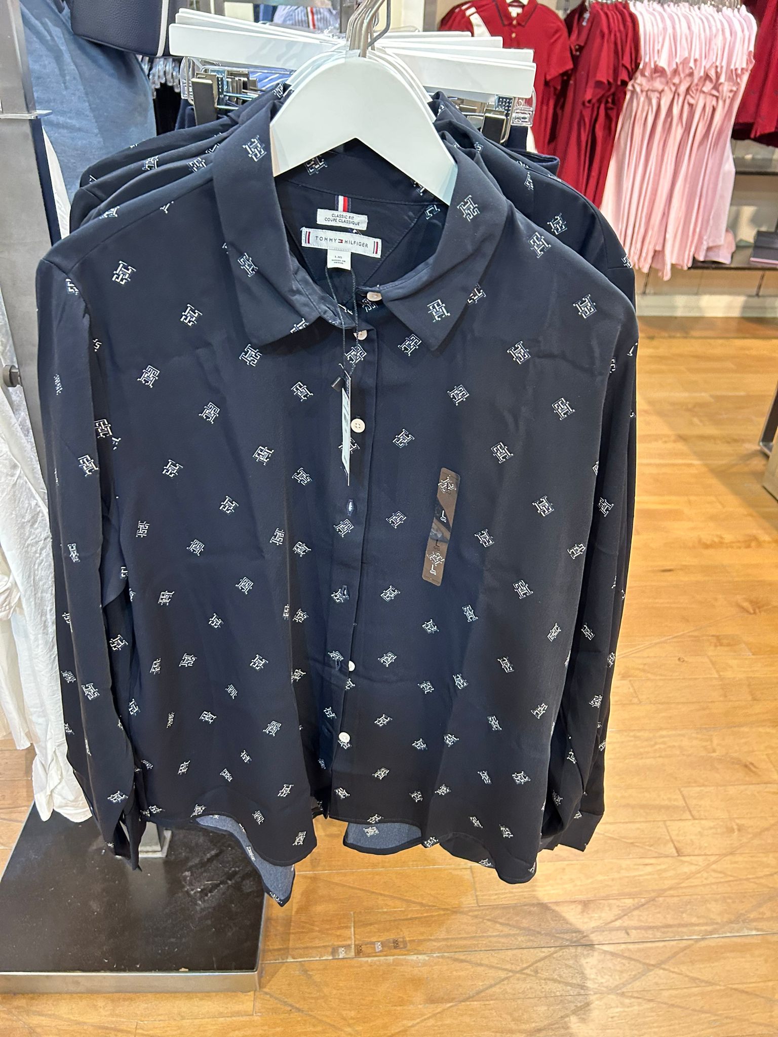 TOMMY HILFIGER TH Monogram Ithaca Stripe Oversized Shirt