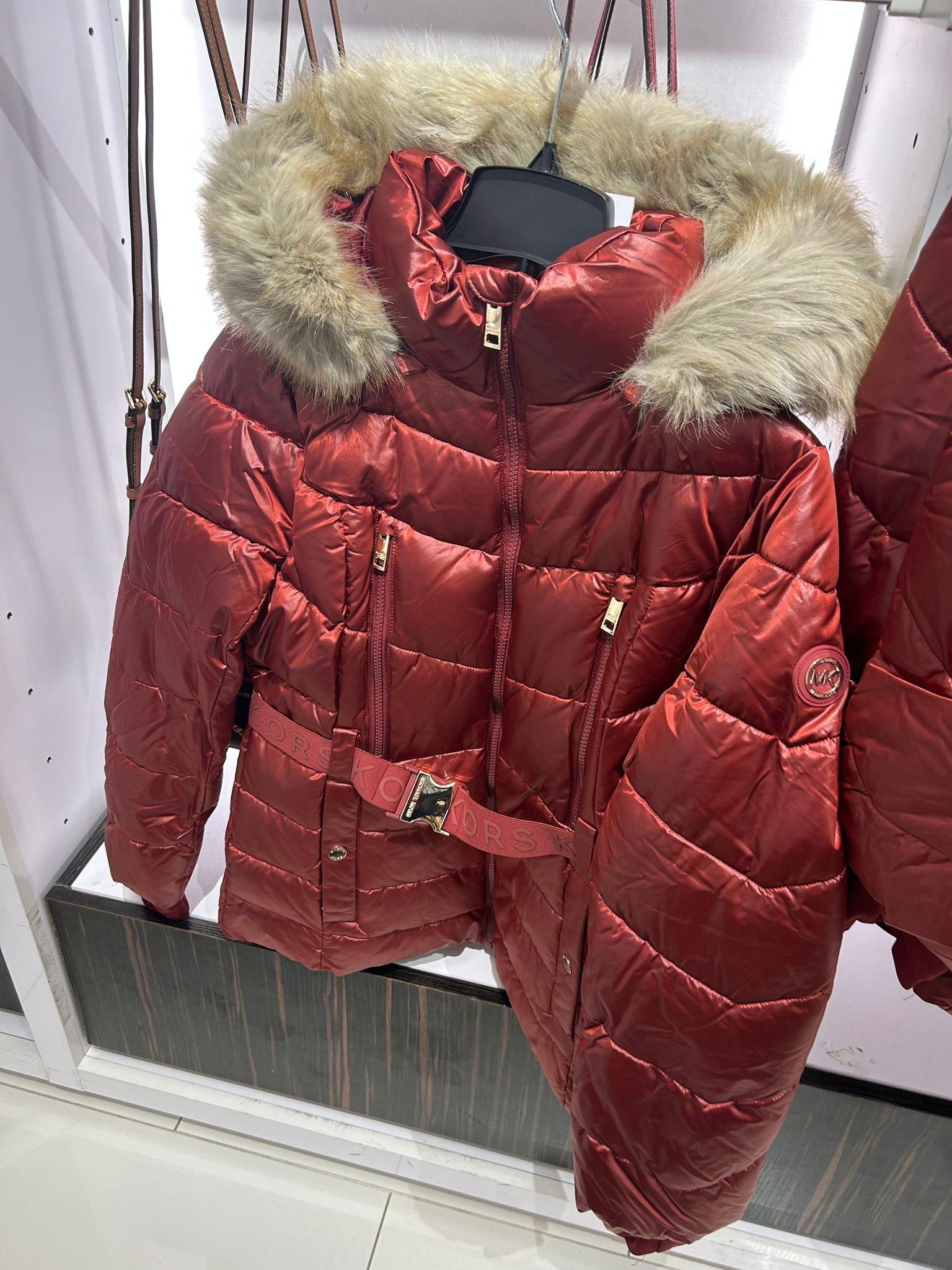 Michael Kors WOMENS' Faux Fur Trim Belted Puffer Jacket CHERRY