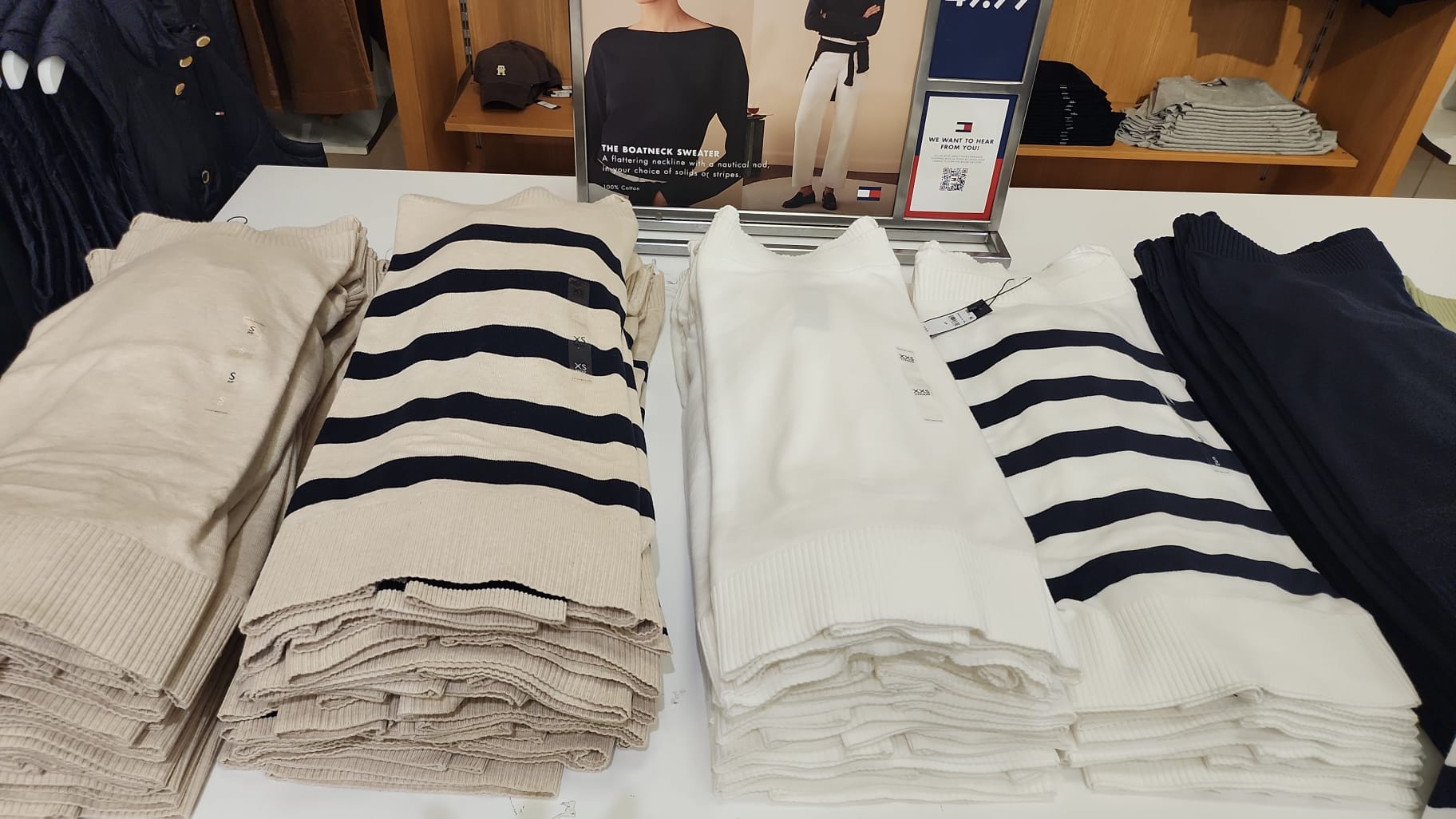 TOMMY WOMENS' Boatneck Sweater/Ecru