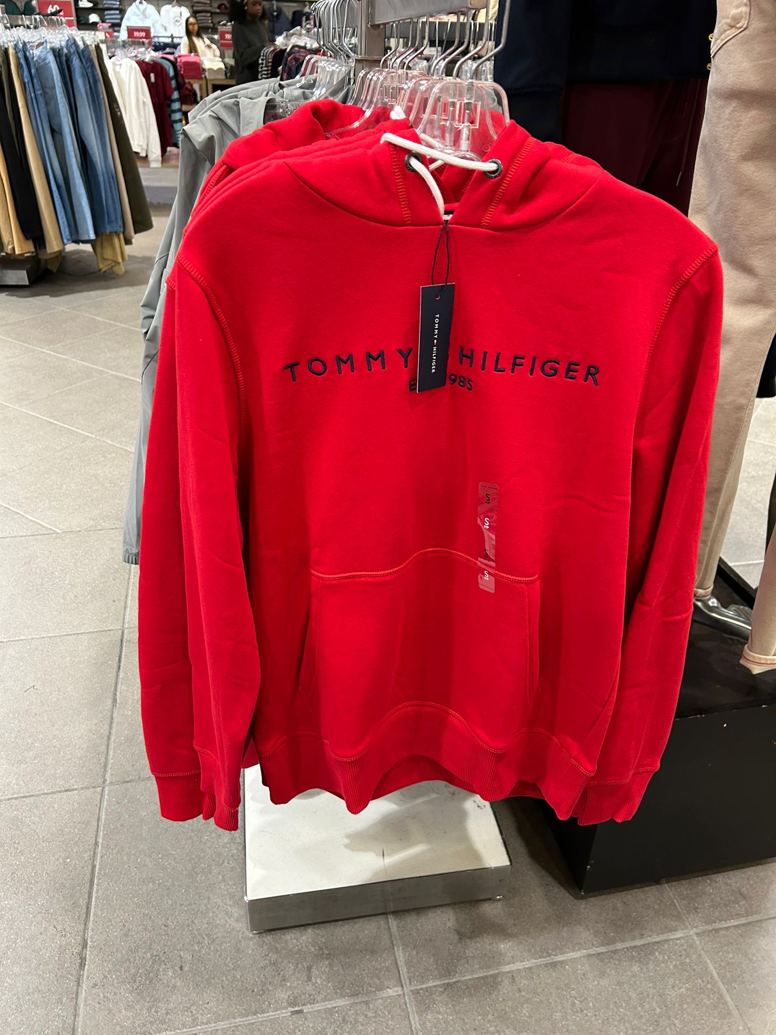 Tommy Mens' Embroidered Tommy Logo Hoodie Primary Red