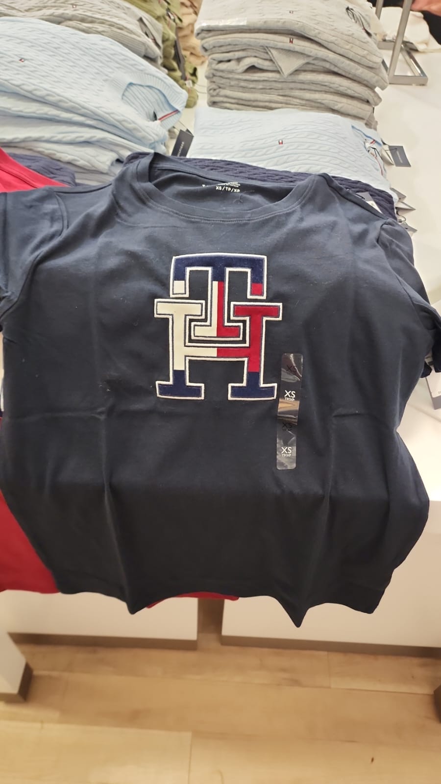 Tommy Womens' Embroidered Tricolor Logo T-Shirt/Navy Blue