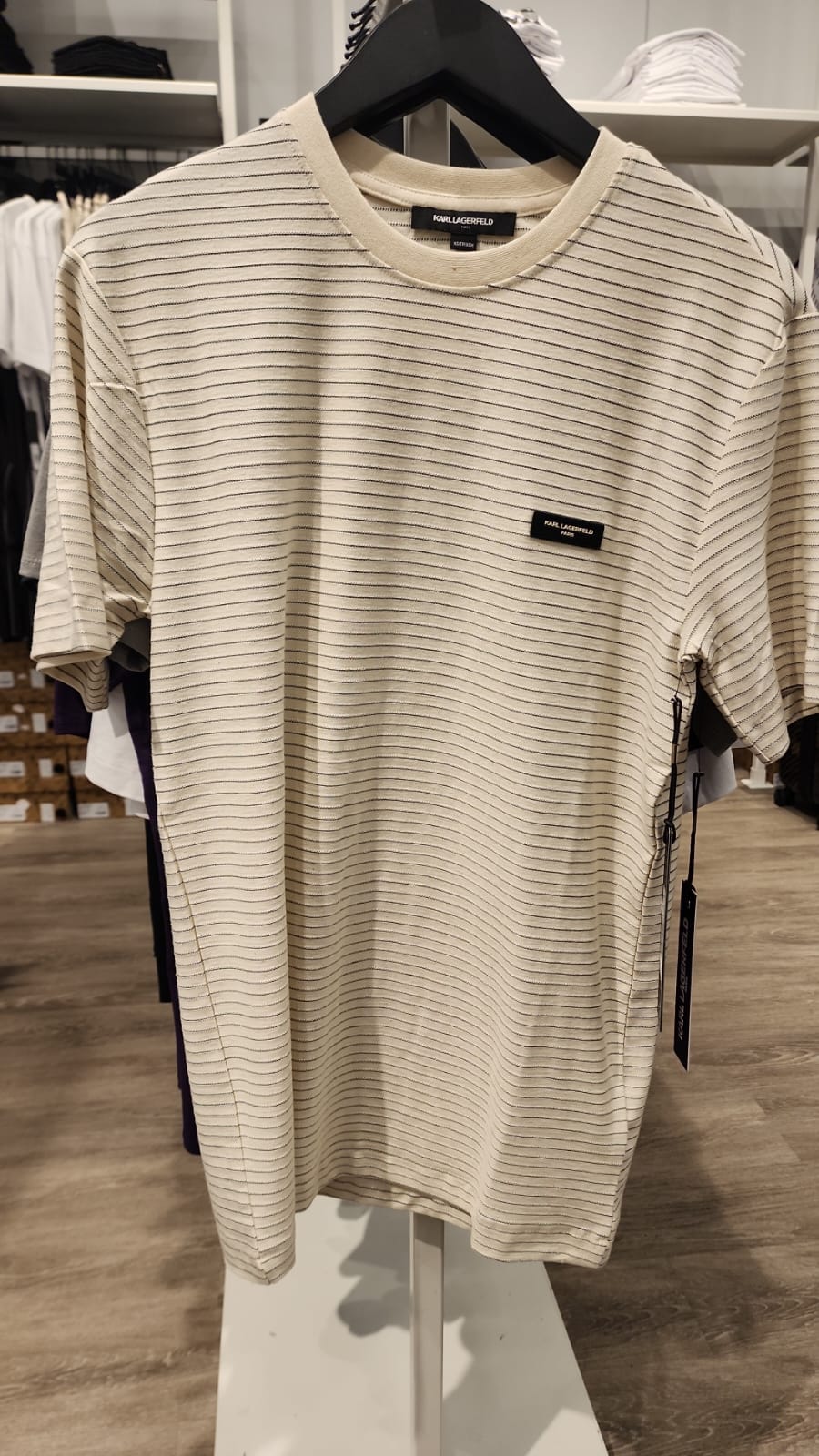 Karl Lagerfeld Paris Mens' TEXTURED STRIPE TEE