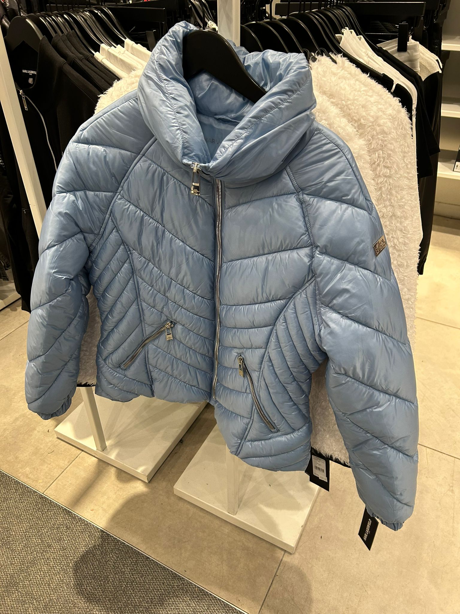 Karl Lagerfeld Paris Women's PILLOW COLLAR PUFFER JACKET Blue