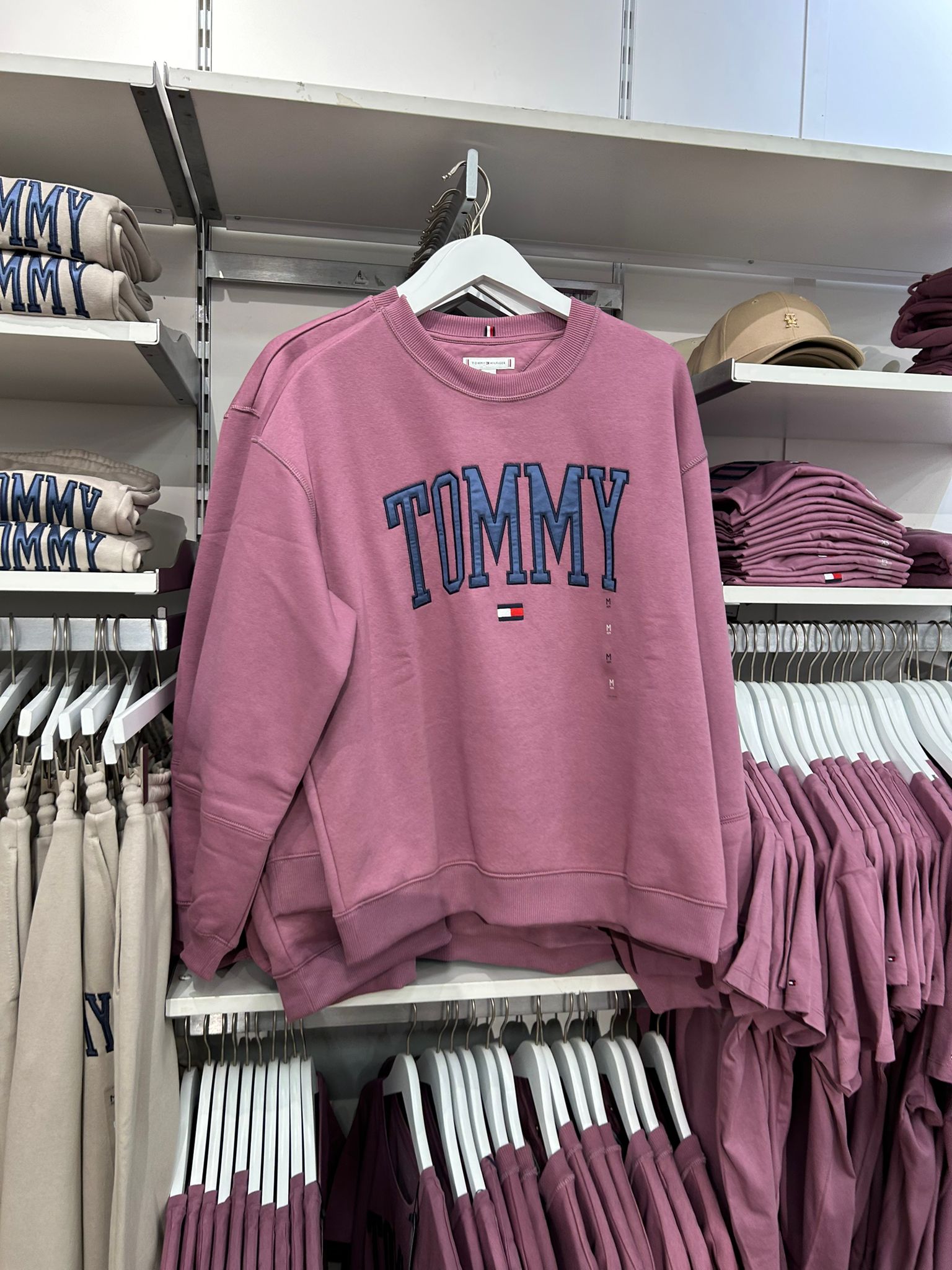 Tommy Womens' Varsity Tommy Logo Crewneck Sweatshirt/Misty Plum