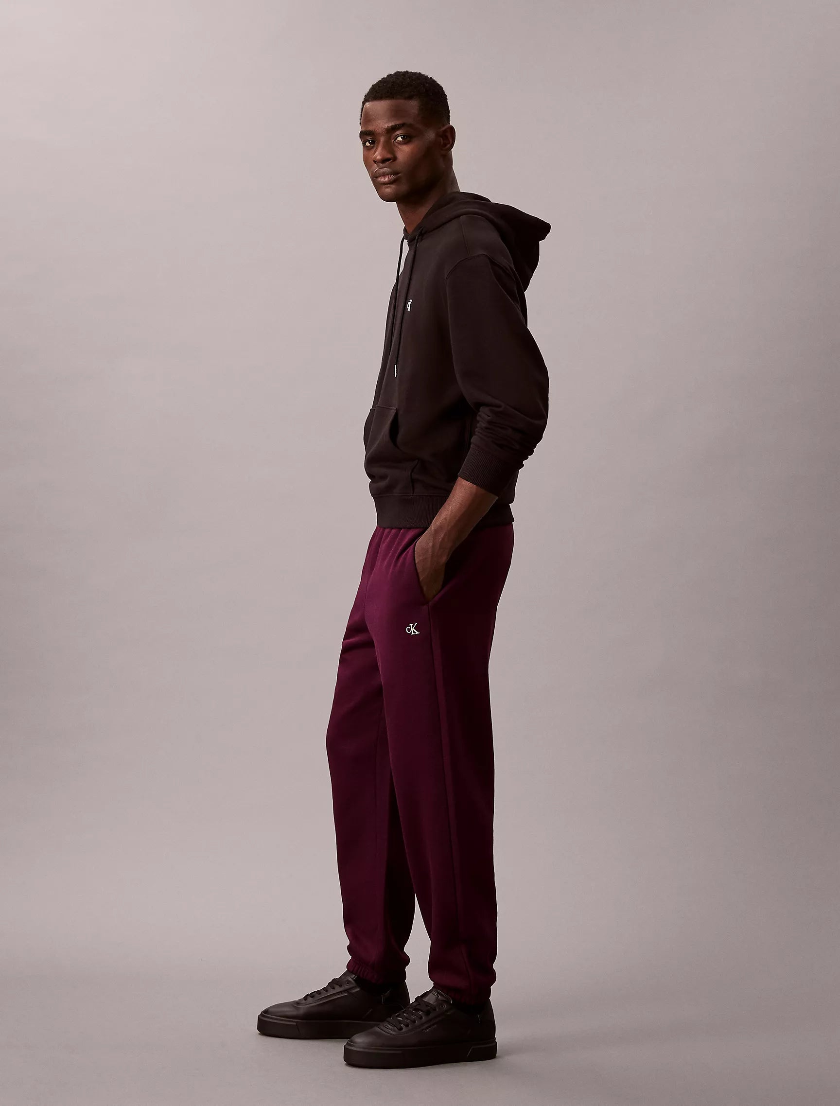 CALVIN KLEIN Mens' Archive Logo Fleece Joggers Passion Plum