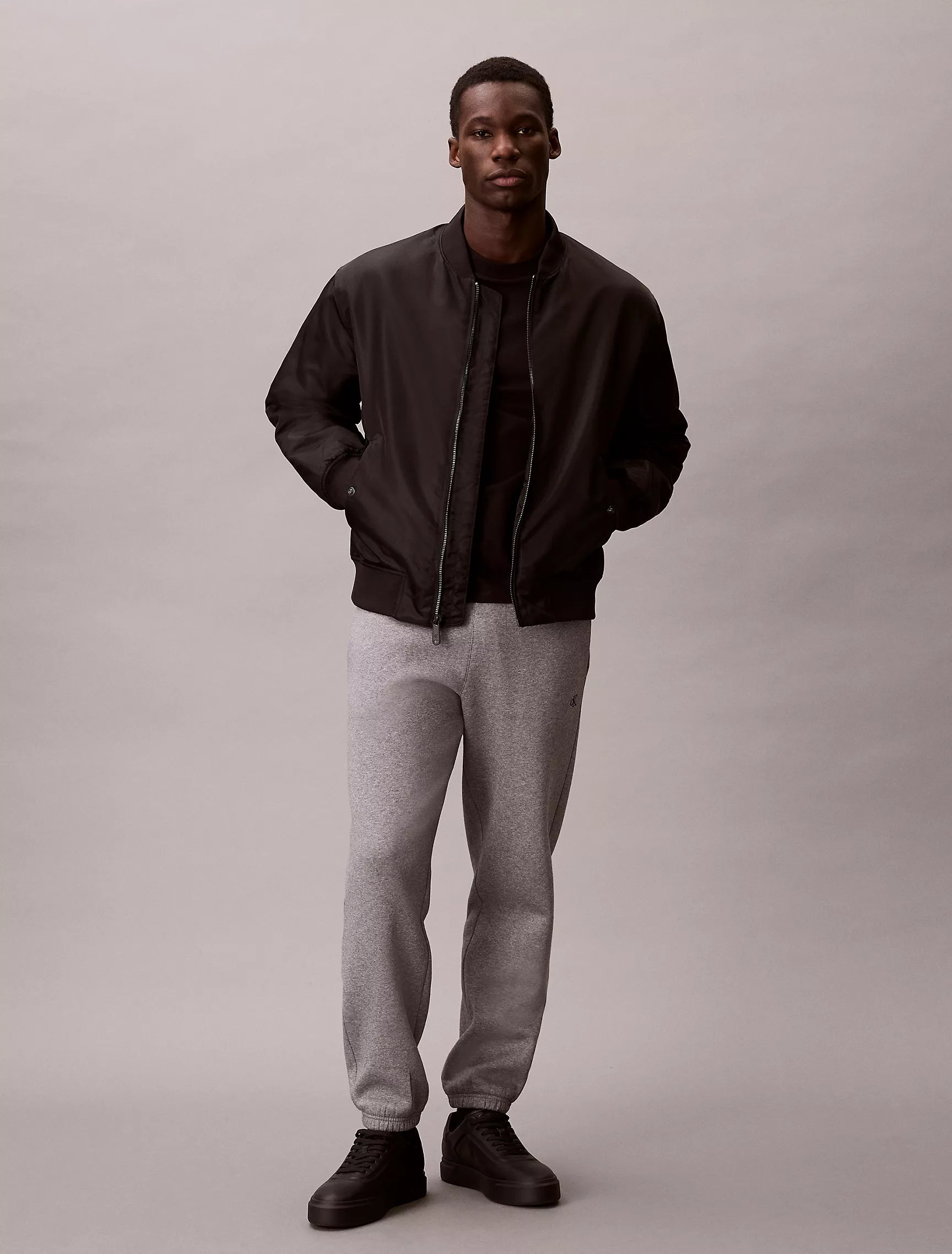 CALVIN KLEIN Mens' Archive Logo Fleece Joggers Grey Heather