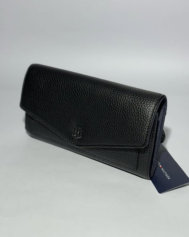 WOMENS' TOMMY HILFIGER TH FLAP WOMEN WALLET