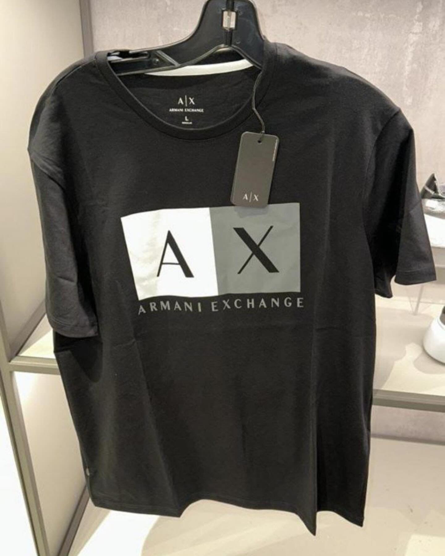 Armani Exchange Men's Logo Box On Front /BLACK