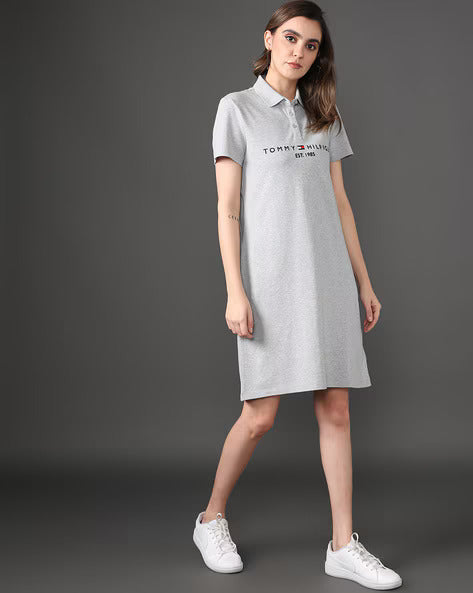 TOMMY HILFIGER WOMENS' EMBROIDERED TOMMY LOGO POLO DRESS/ grey