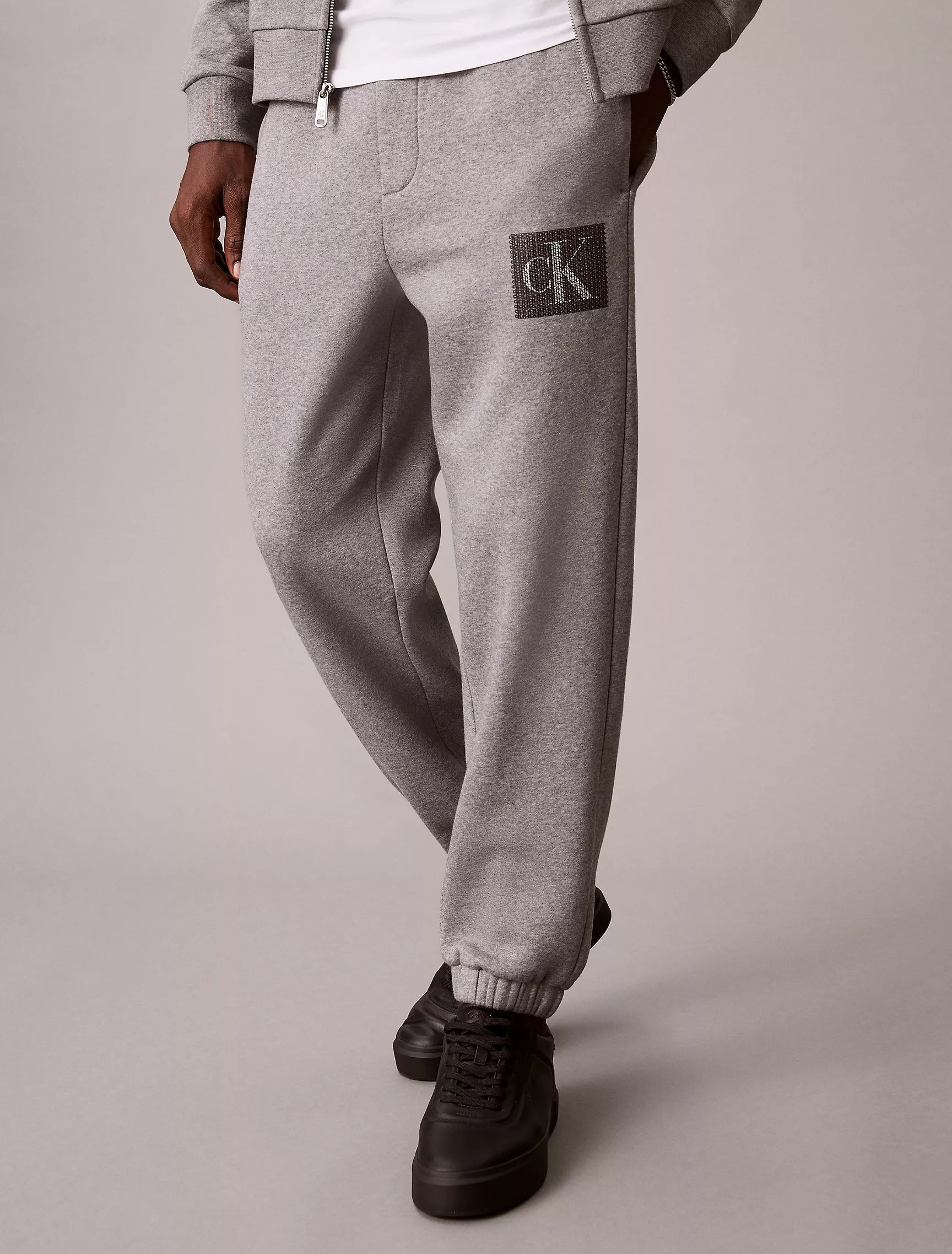 CALVIN KLEIN Mens' Fleece Layered Monogram Graphic Sweatpants Grey Heather
