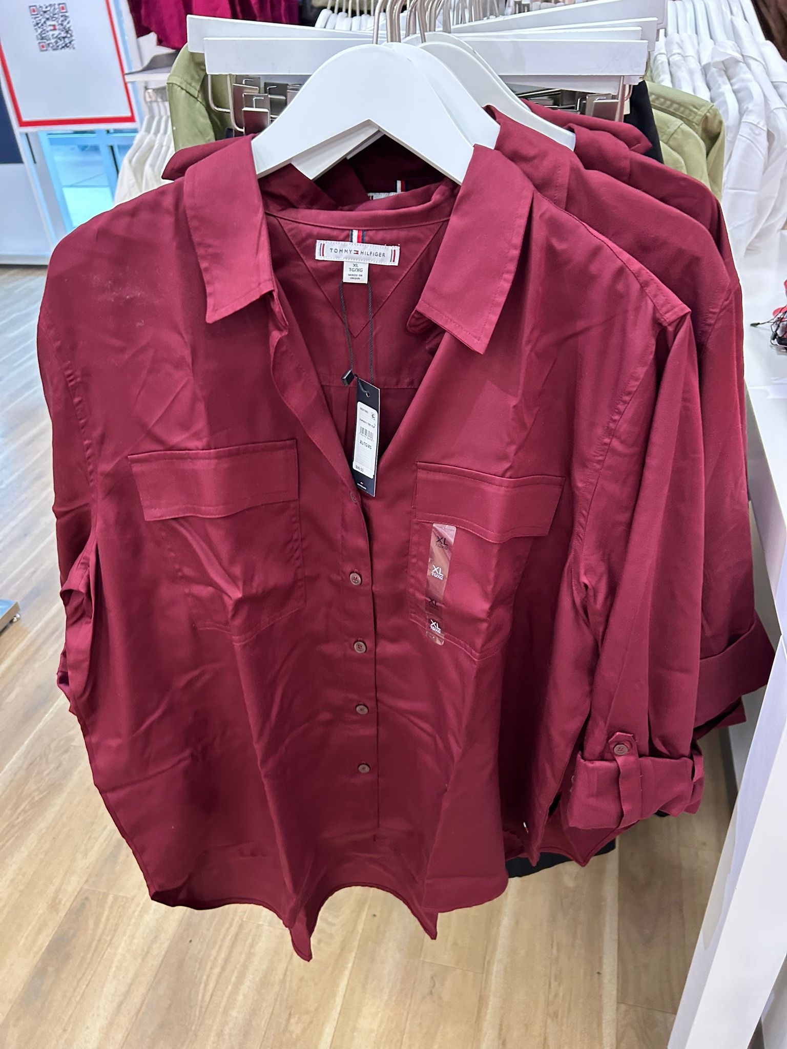 Womens' Tommy Lightweight Utility Shirt/ Burgundy
