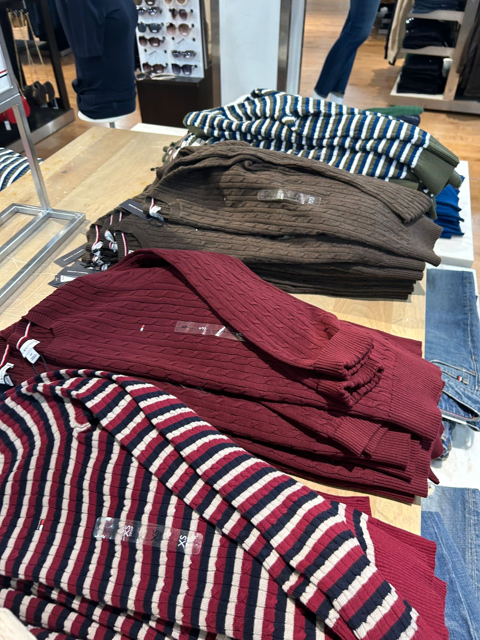 TOMMY WOMENS' Stripe Cable Knit Sweater Utility Olive