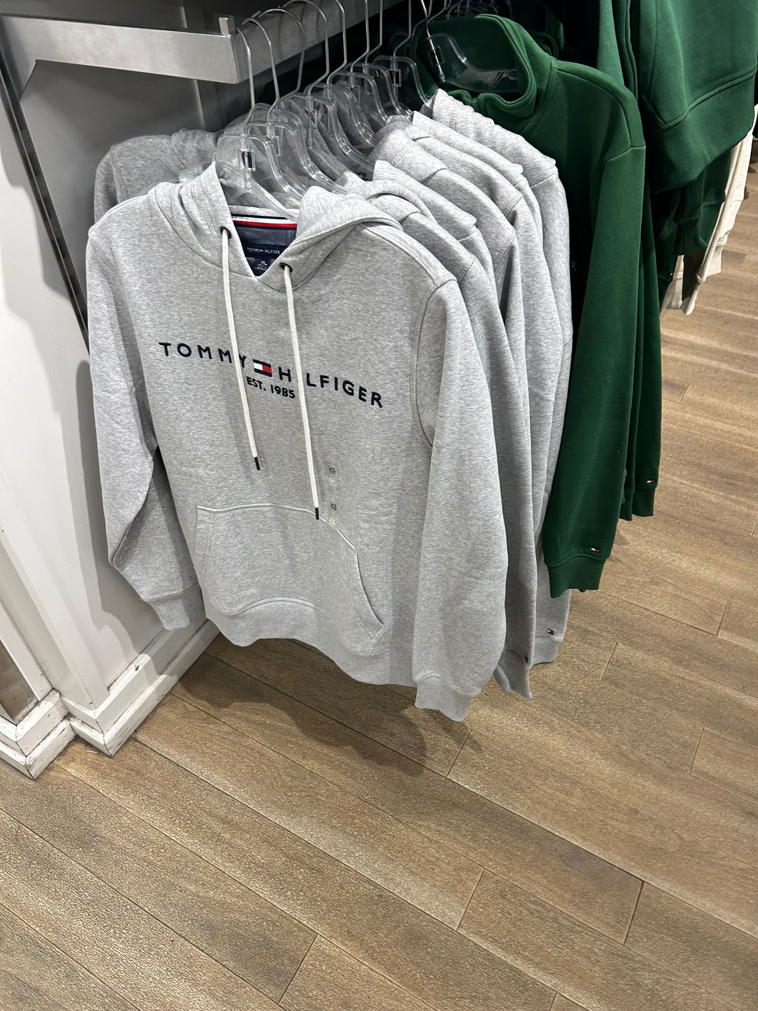 Tommy Mens' Embroidered Tommy Logo Hoodie Grey Heather