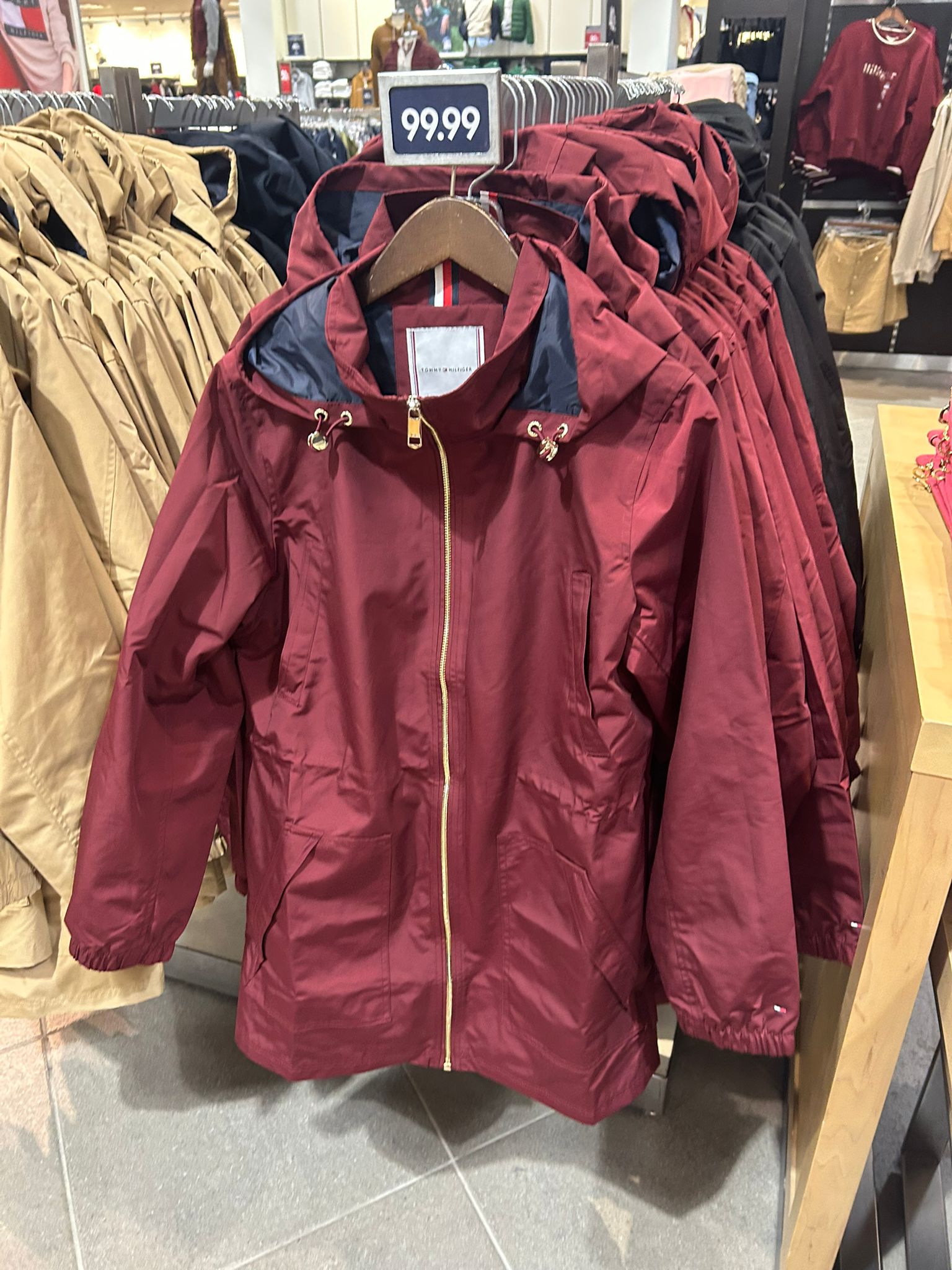 TOMMY WOMENS' Lightweight Hooded Jacket Classic Burgundy