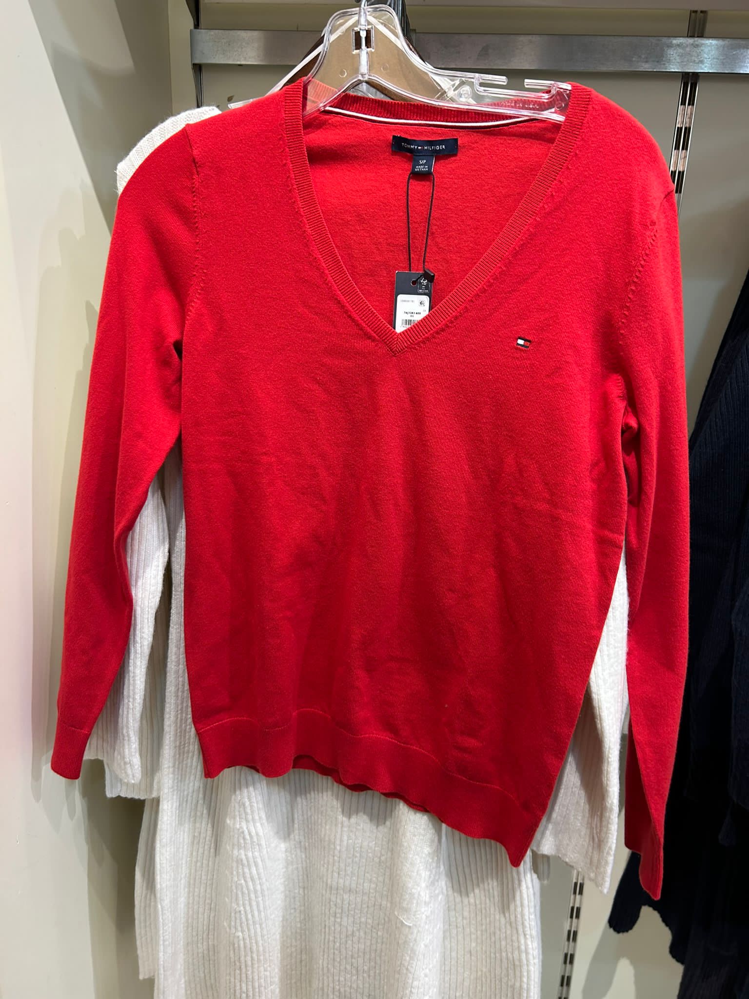WOMENS' Tommy Hilfiger Viscose-Blend V-Neck Sweater