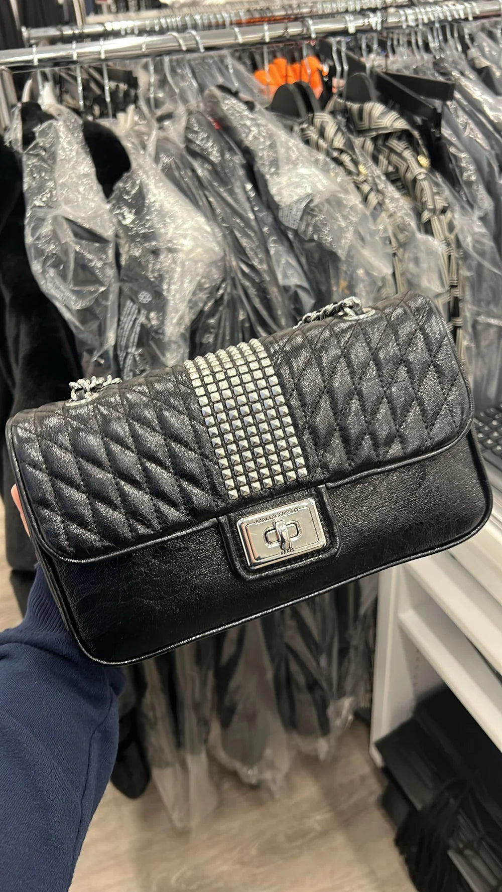 Karl Lagerfeld Paris Womens' AGYNESS METALLIC STUD CROSSBODY