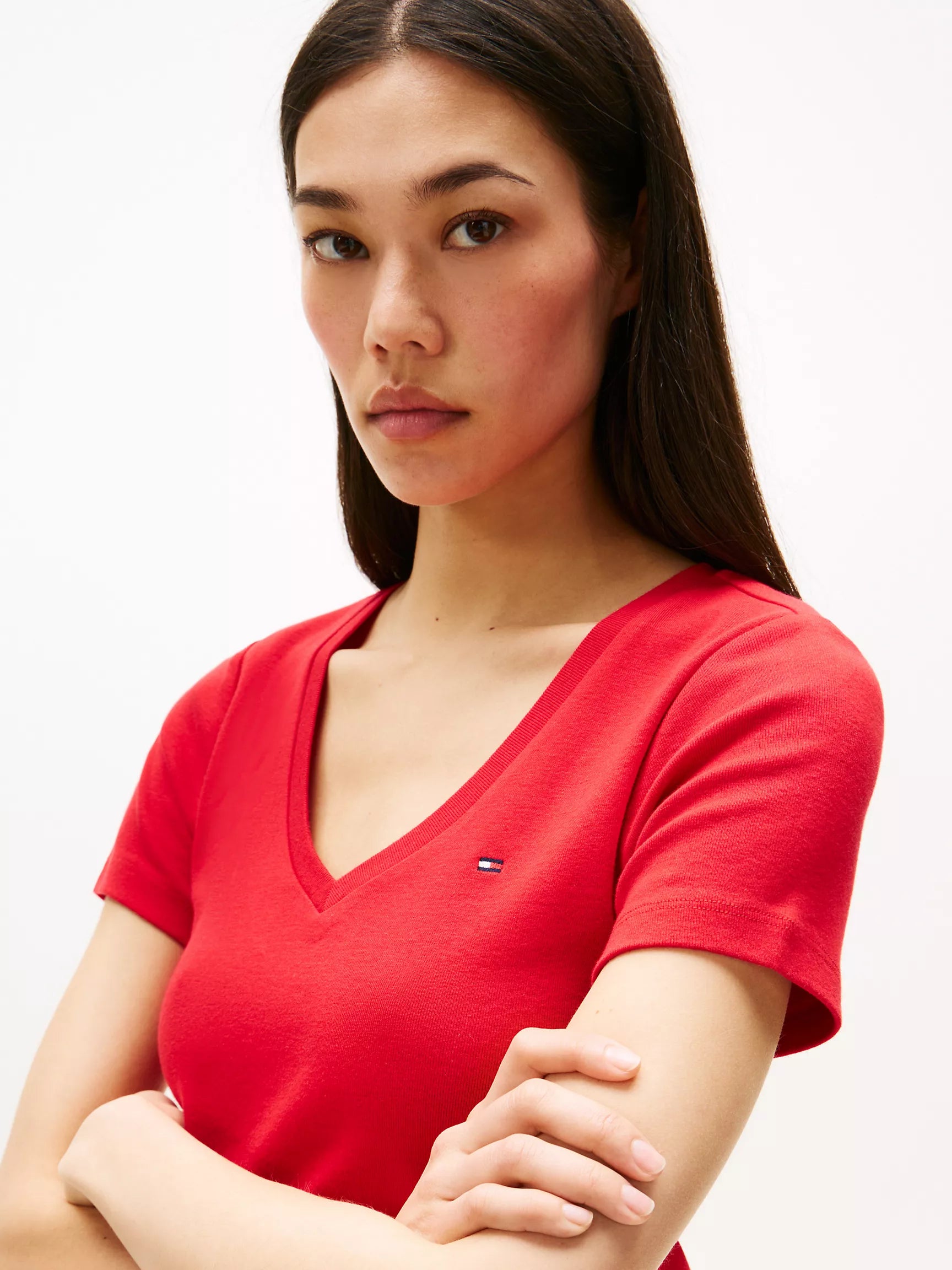 TOMMY Womens' V-Neck Favorite T-Shirt/ Primary Red