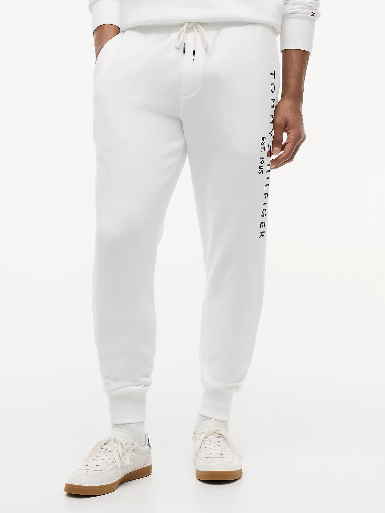Tommy Mens' Logo Sweatpant-Fresh White