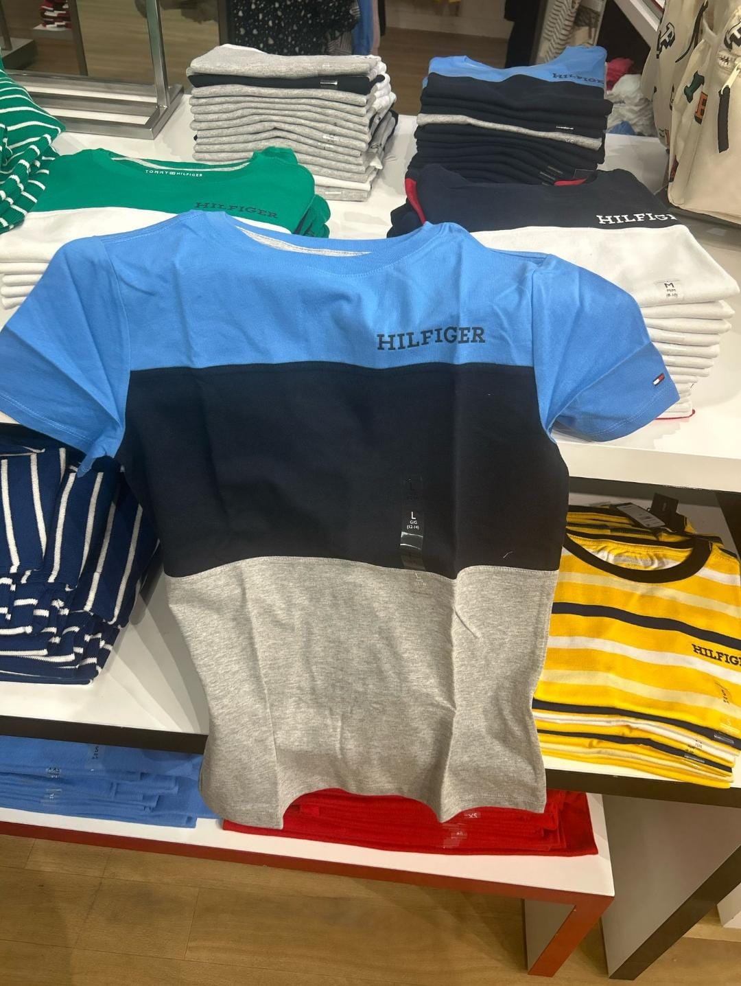 Boys' Tommy Monotype Logo Colorblock T-Shirt