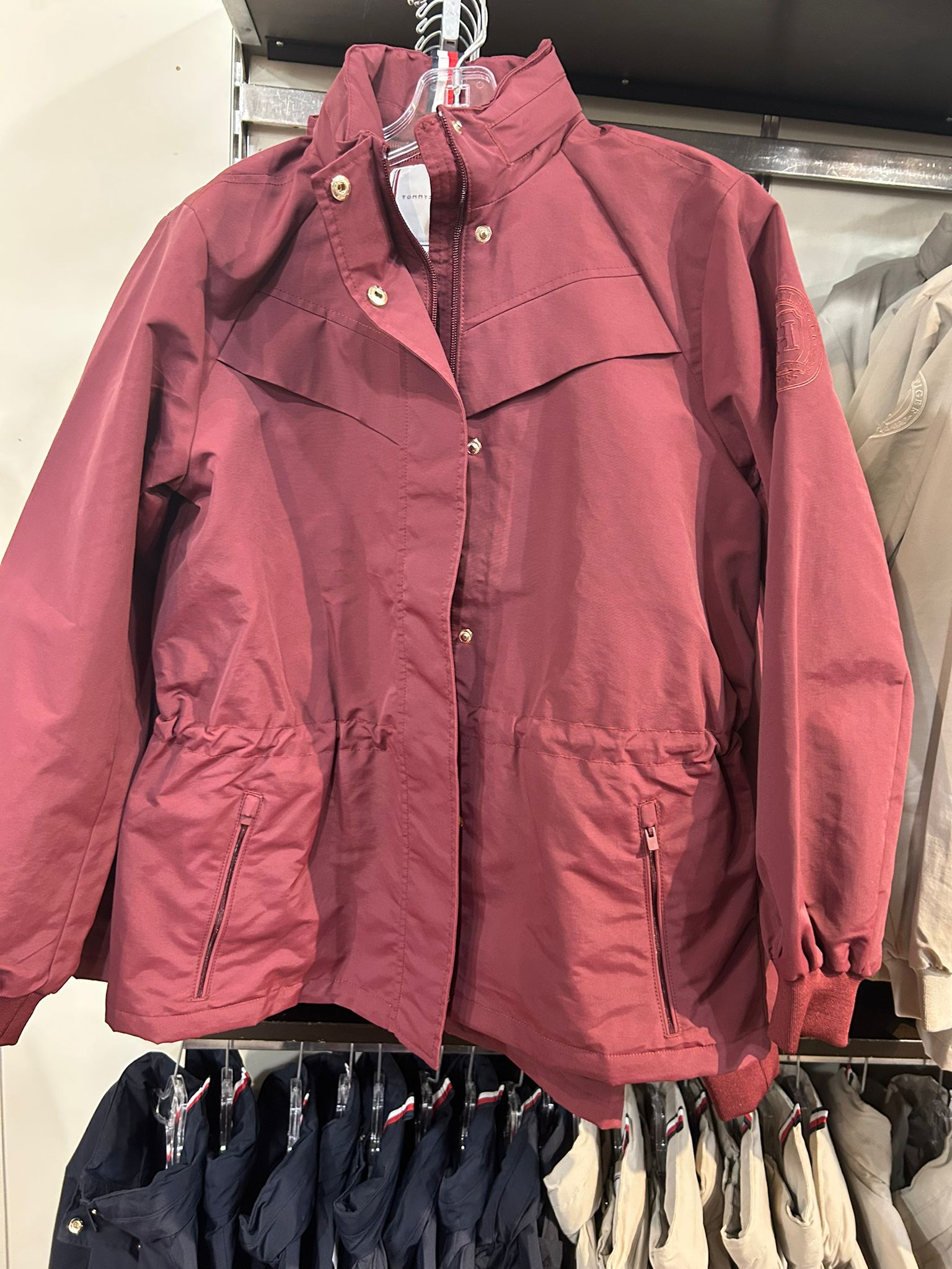 TOMMY WOMENS' Yacht Jacket Burgundy