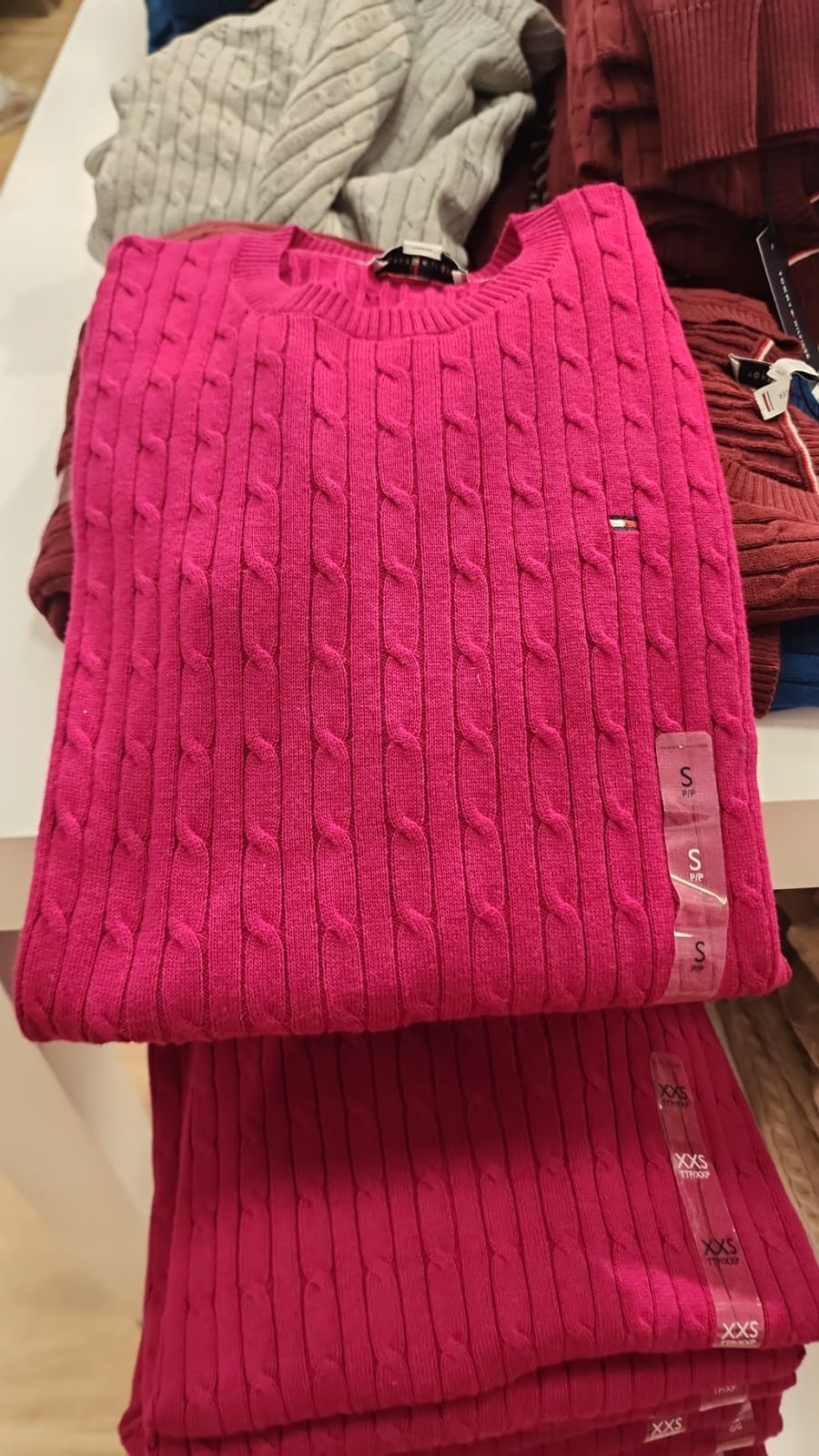 Tommy Womens' Cable Knit Sweater / Italian Wine