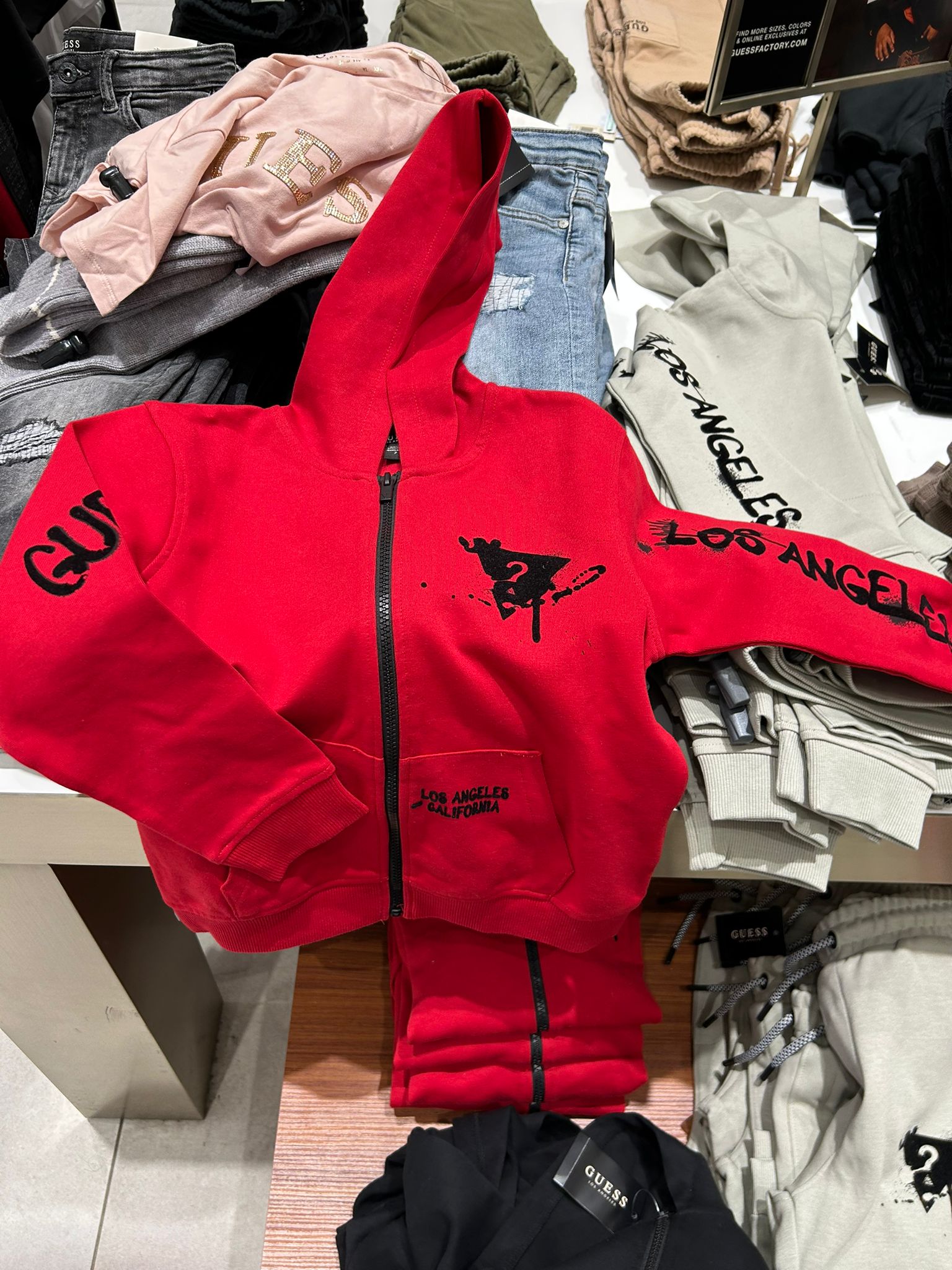 Guess BOYS Bronx Full-Zip Active Jacket (7-16) RED