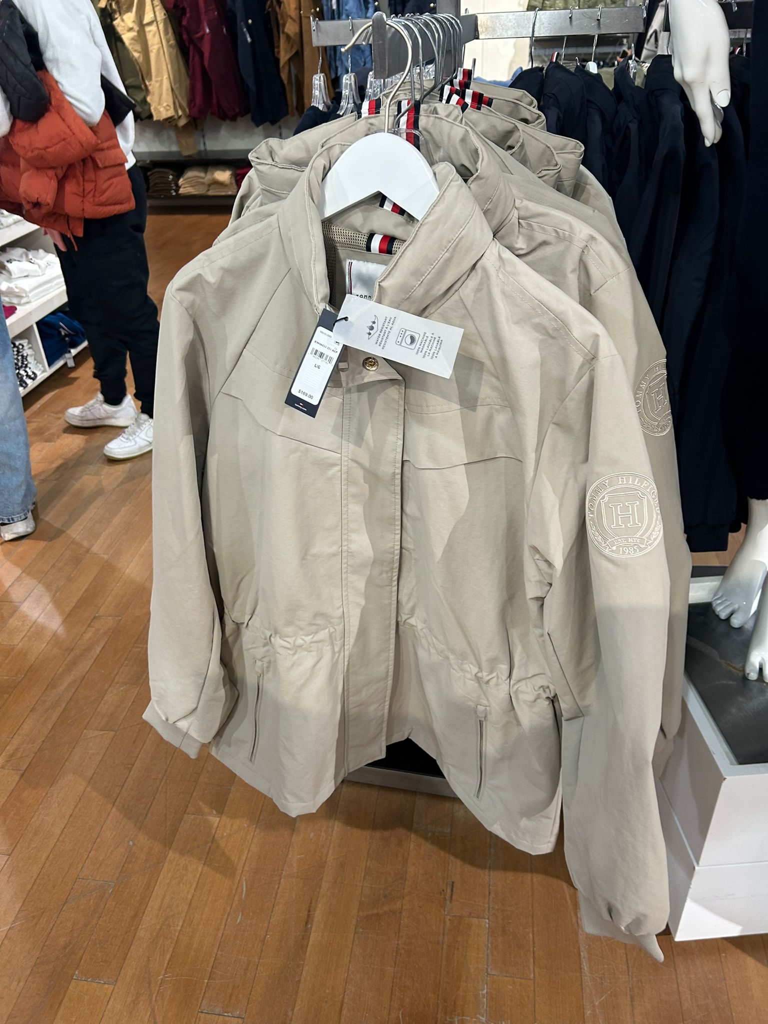 TOMMY WOMENS' Yacht Jacket Stone Stone