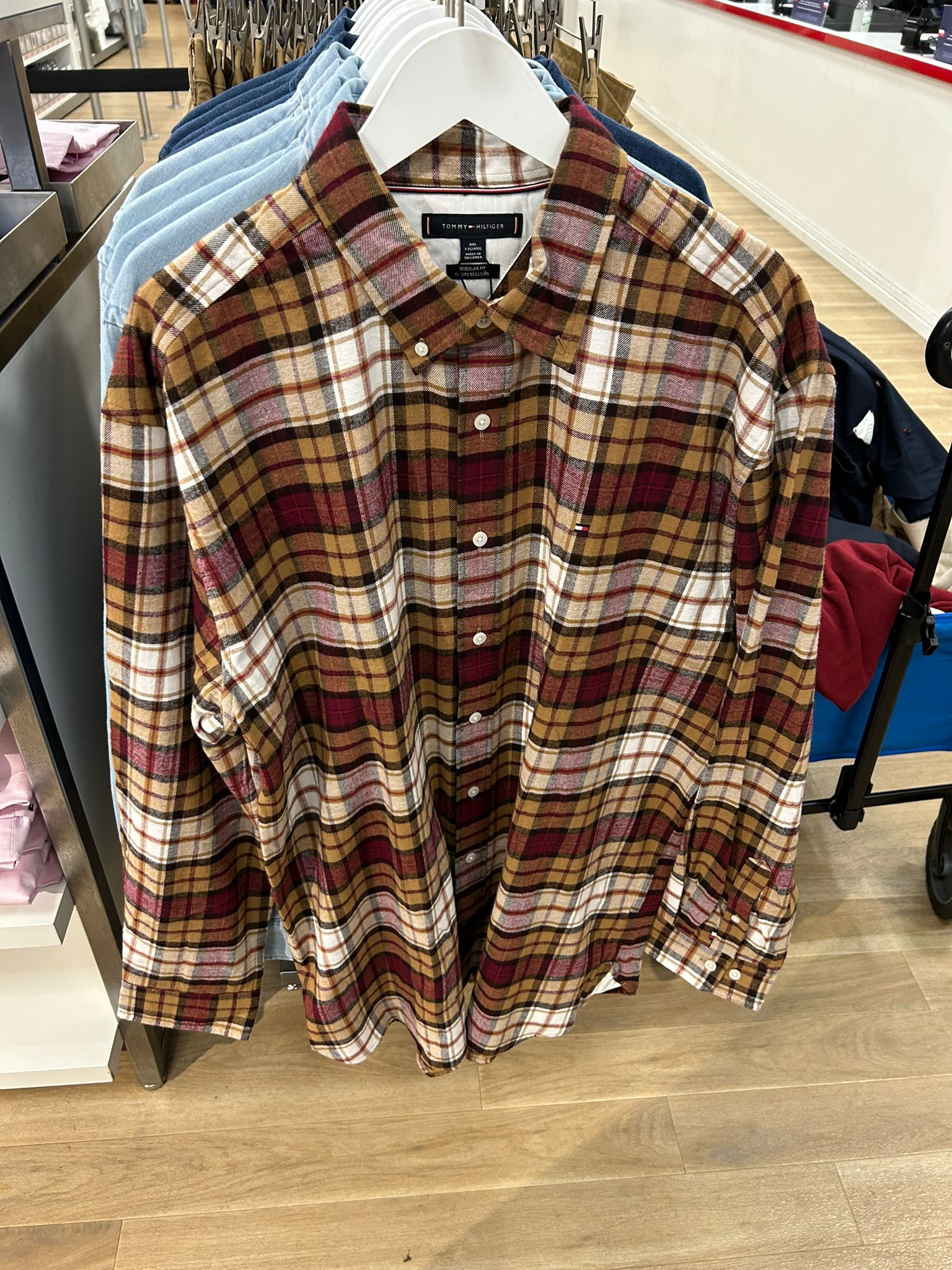 Tommy Hilfiger Men Button-Down Collar Tartan Checked Cotton Casual Shirt- heavy material