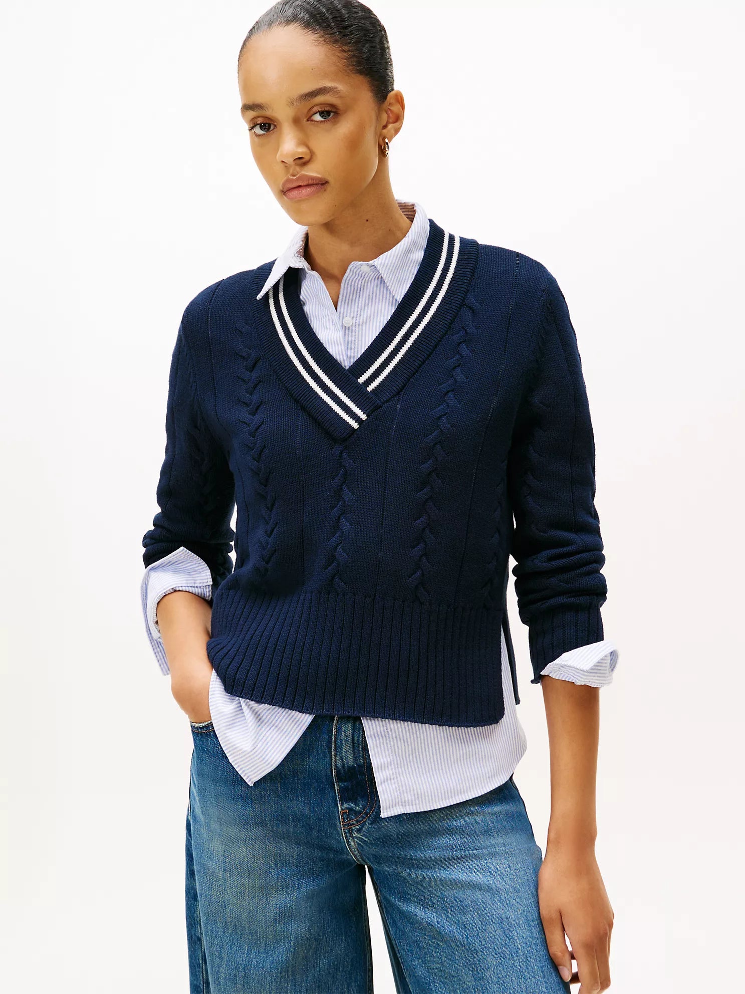 Womens' TOMMY Cable Knit V-Neck Sweater Dark Blue