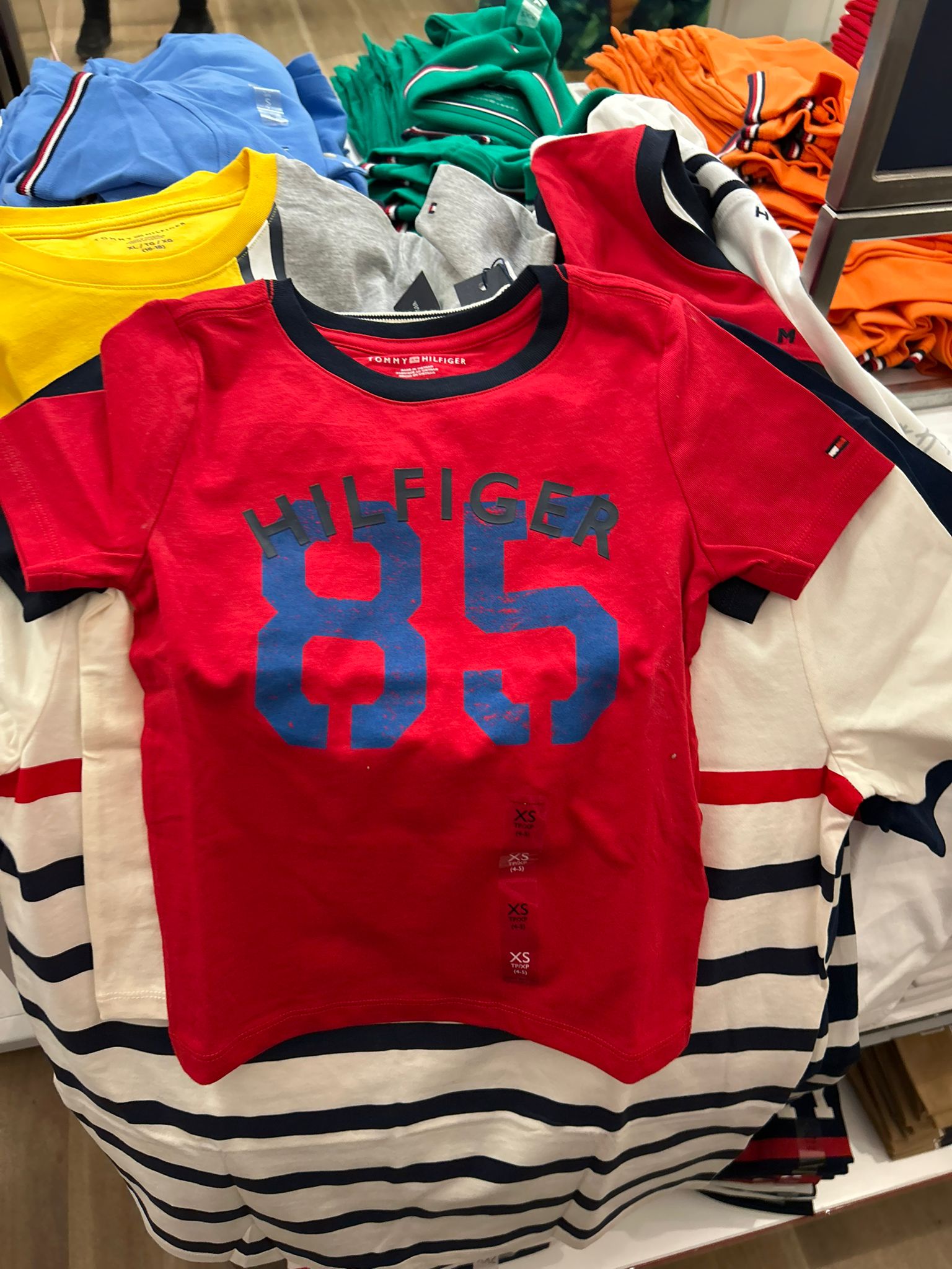 Kids' Hilfiger 85 T-Shirt-Primary Red