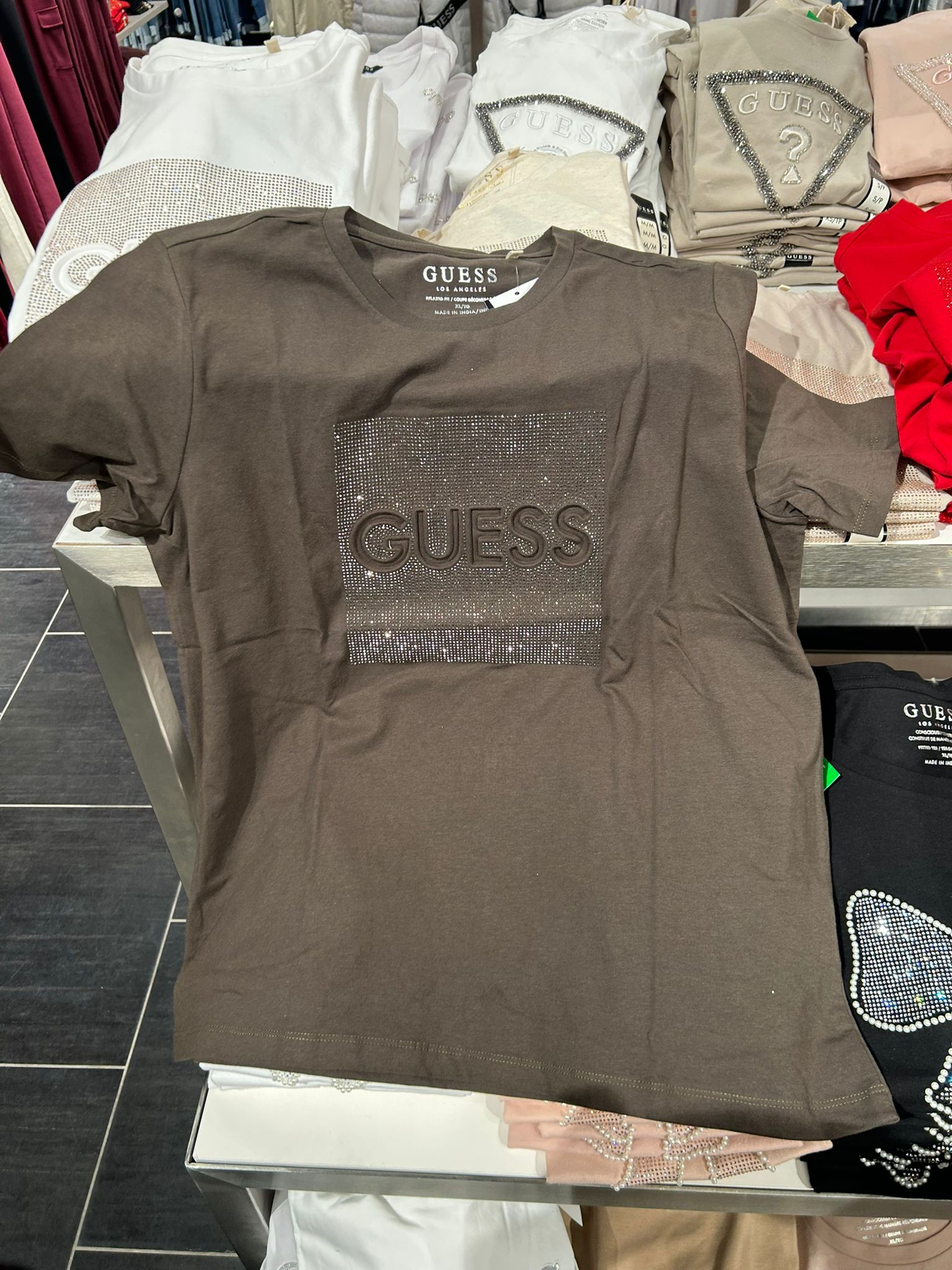 Guess embroidered logo t-shirt-Brown