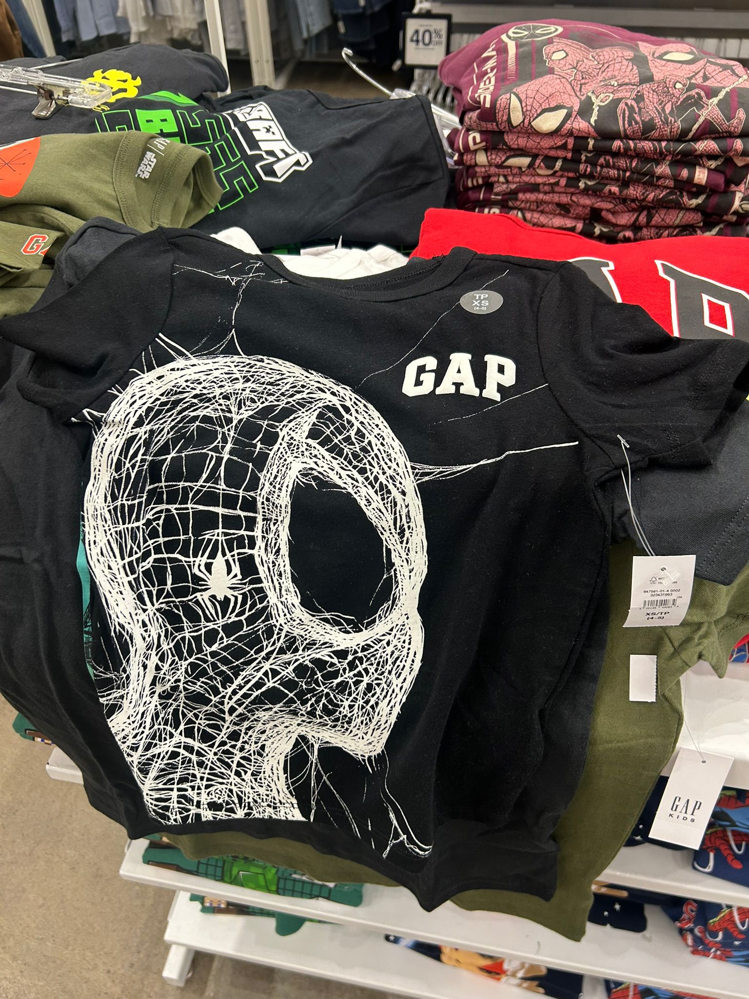 Gap Kids Marvel Spider-Man Graphic T-Shirt-Black