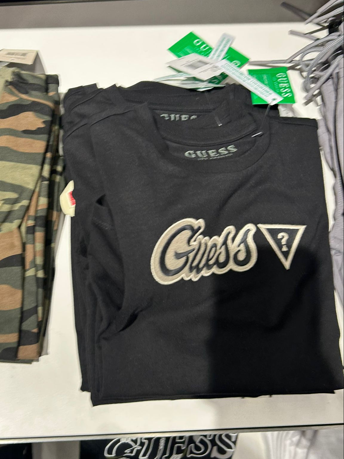 Guess Los Angeles short-sleeved t-shirt- Black
