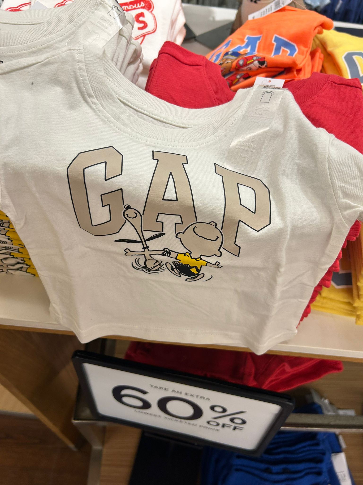 babyGap Peanuts Graphic T-Shirt-New Off White Snoopy Charlie Brown
