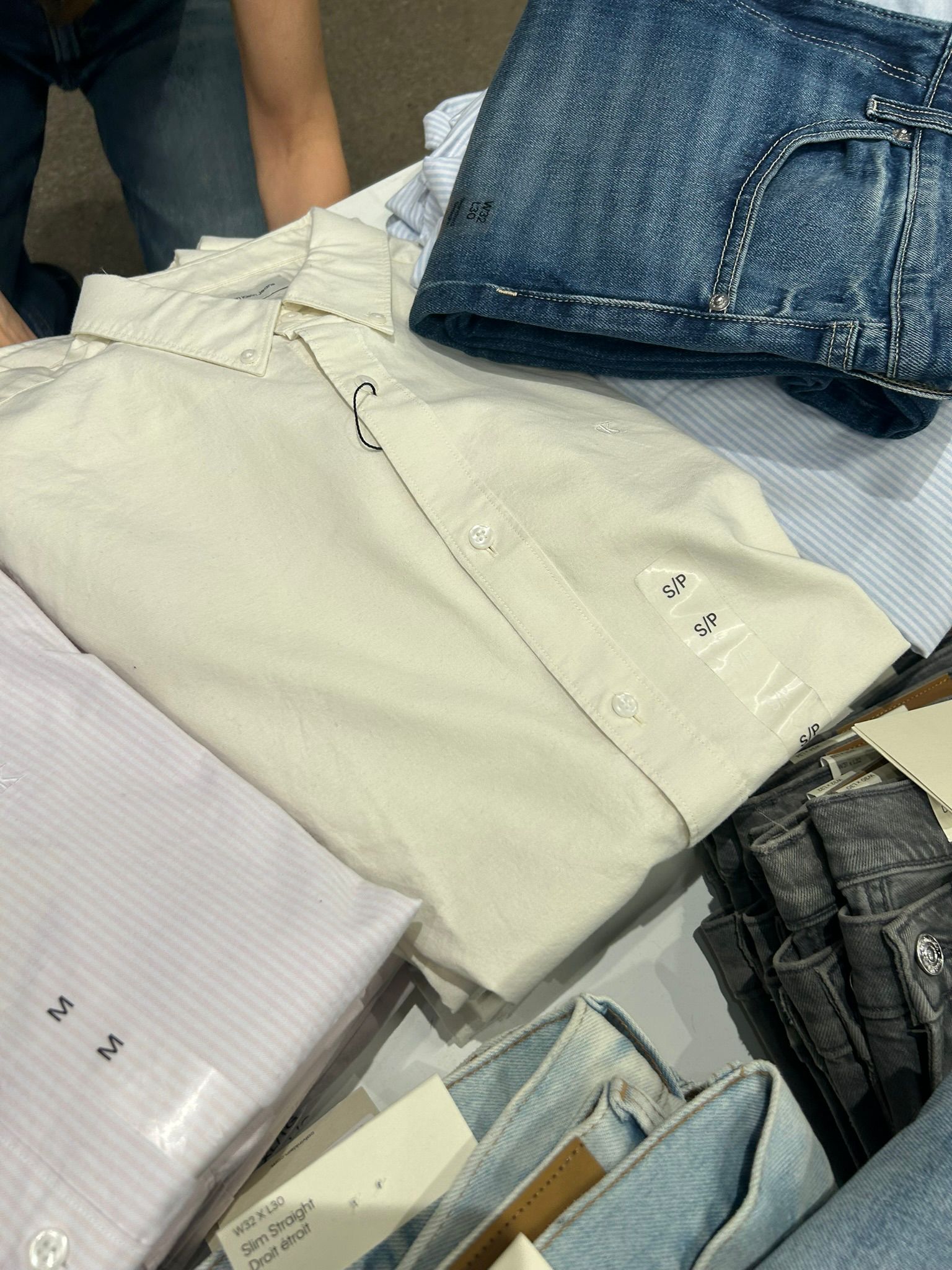 Calvin Klein Slim Poplin Stretch Shirt-Yellow