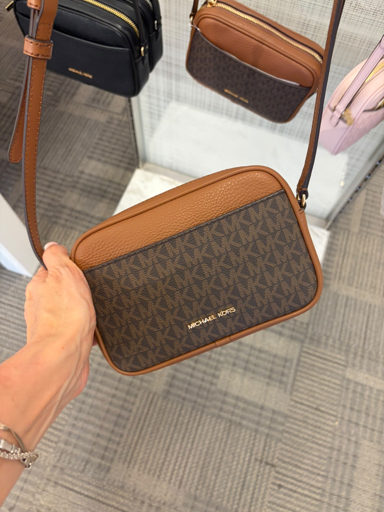 Michael Kors Women's Jet Set Travel Large Signature logo Camera Crossbody Bag-Brown