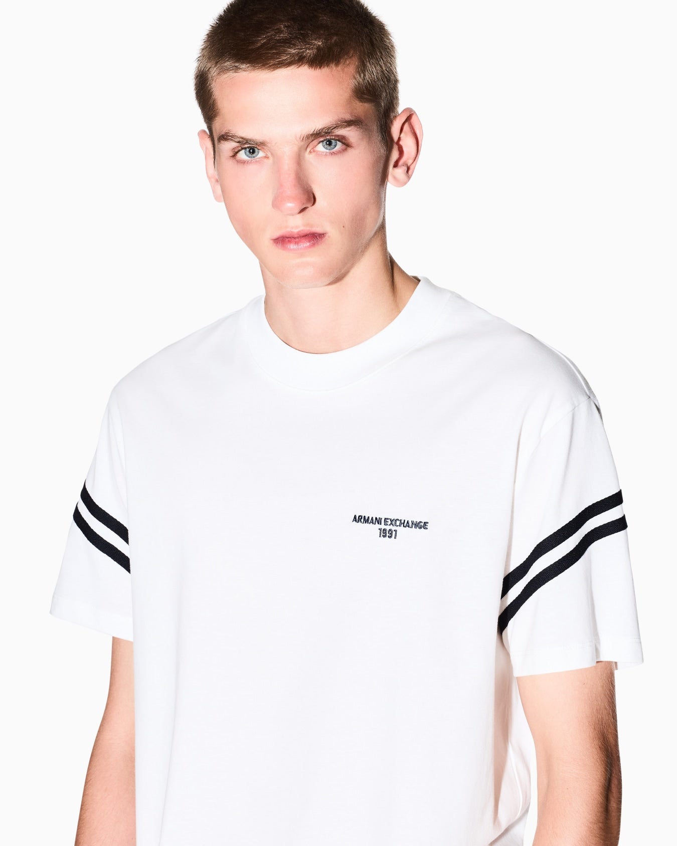 Armani Exchange Men's Regular fit T-shirt with contrasting piping-White
