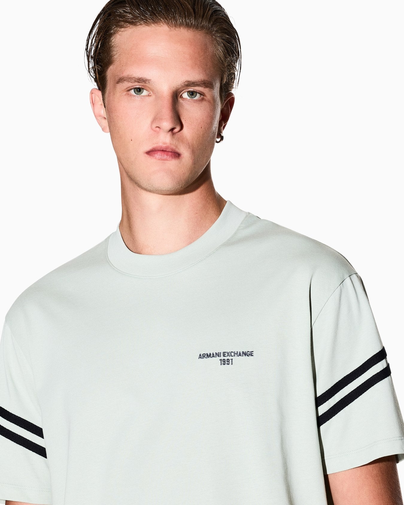 Armani Exchange Men's Regular fit T-shirt with contrasting piping-Green