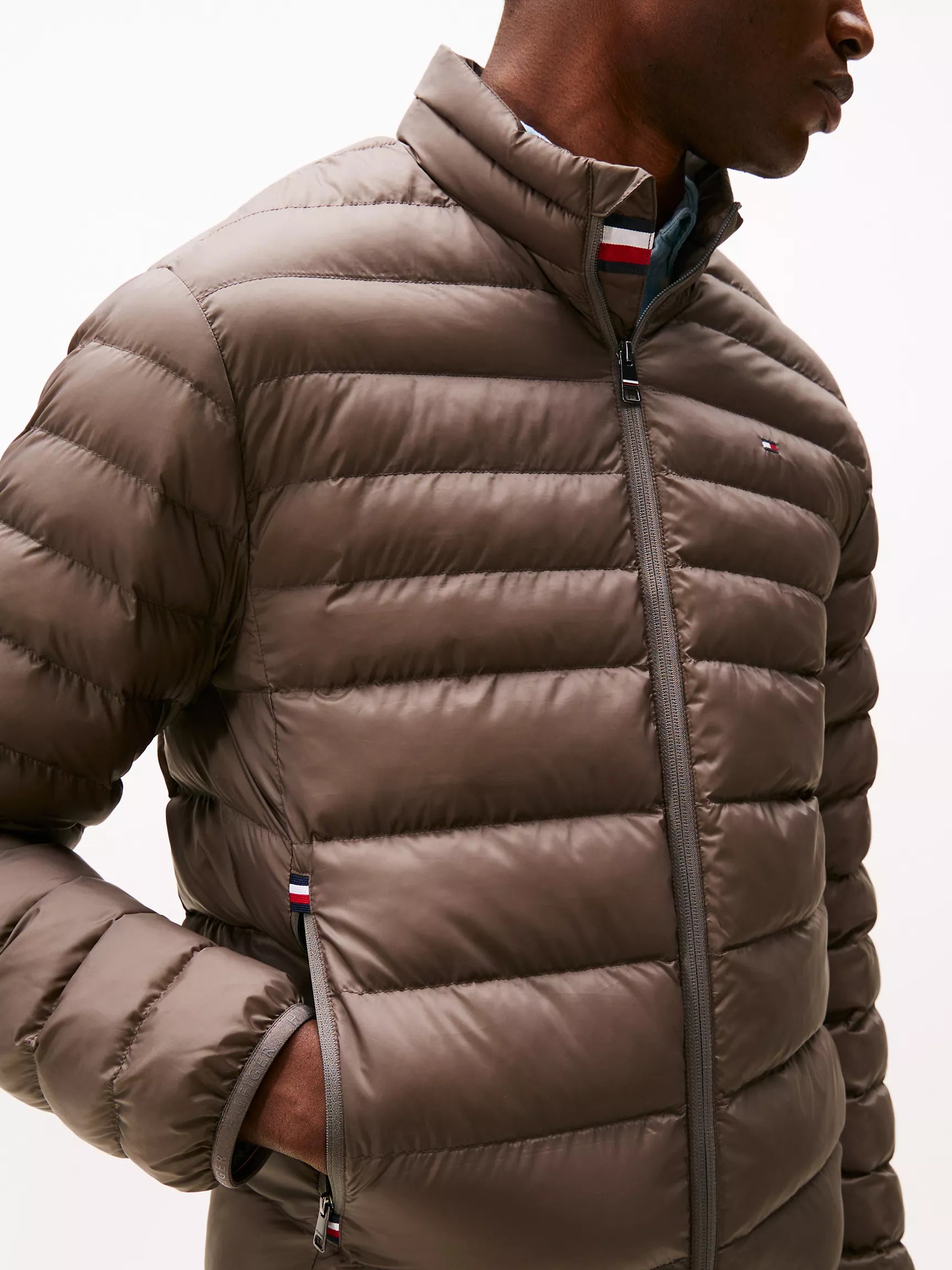 Tommy Mens' Lightweight Packable Jacket Shady Stone