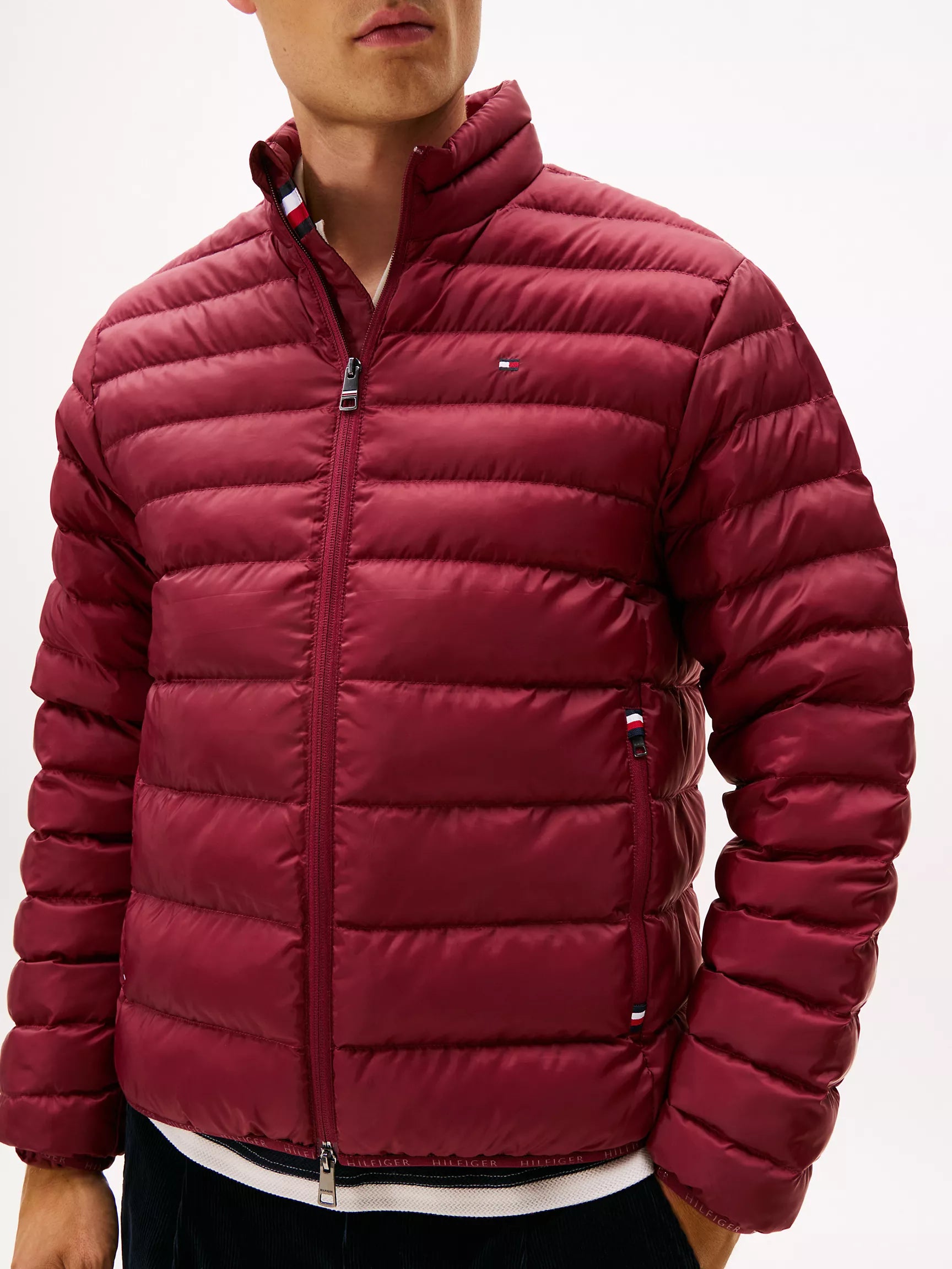 Tommy Mens' Lightweight Packable Jacket Deep Rouge