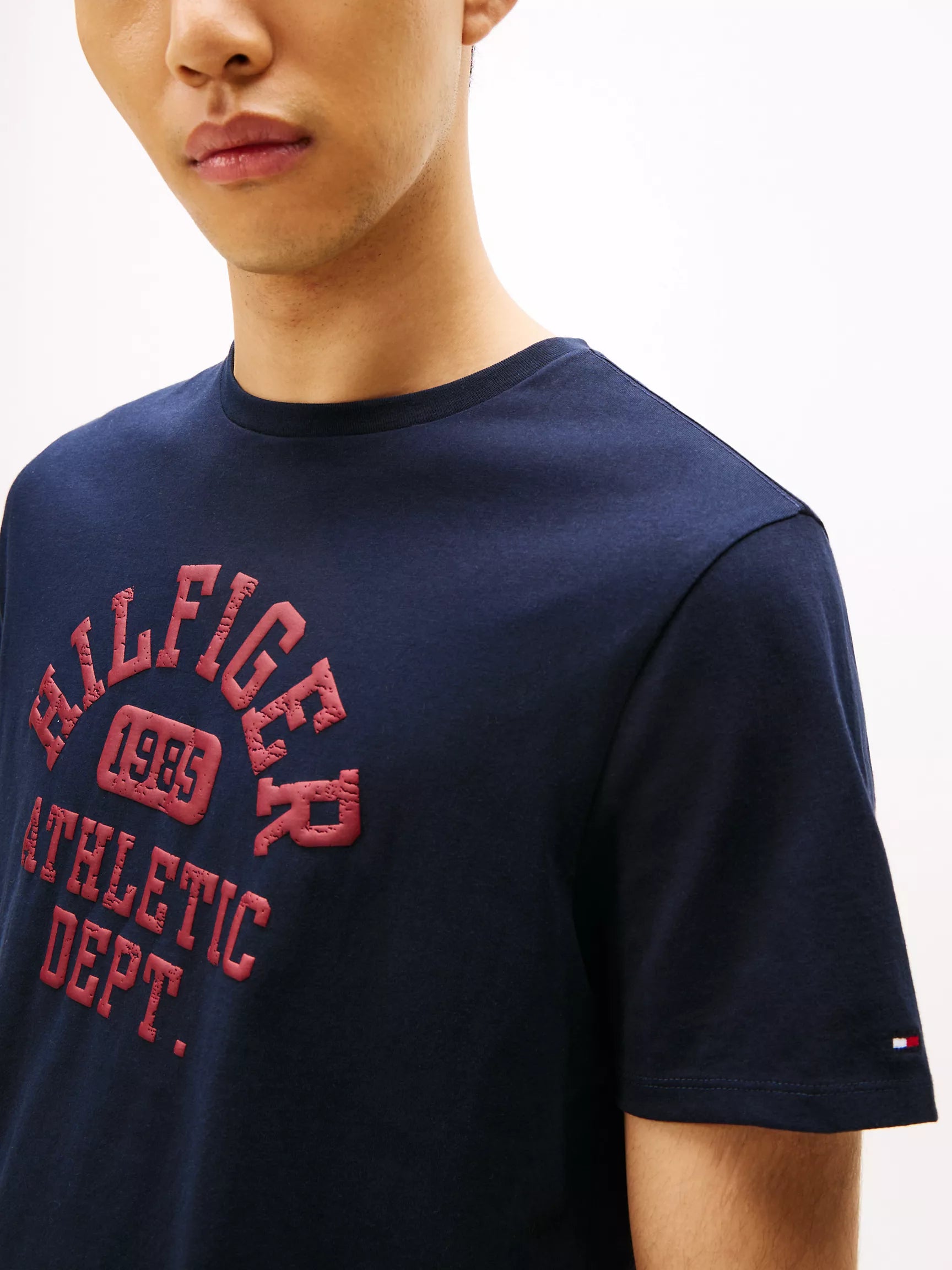 Tommy Hilfiger MENS' Hilfiger 1985 Athletic Logo T-Shirt Navy