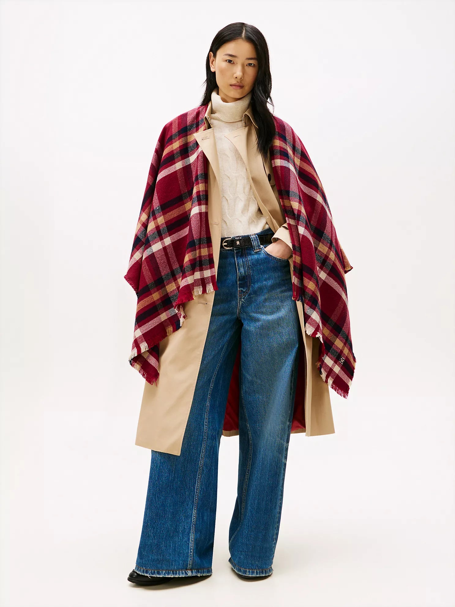 WOMENS' Tommy Hilfiger Signature Plaid Cape Rouge / Multi