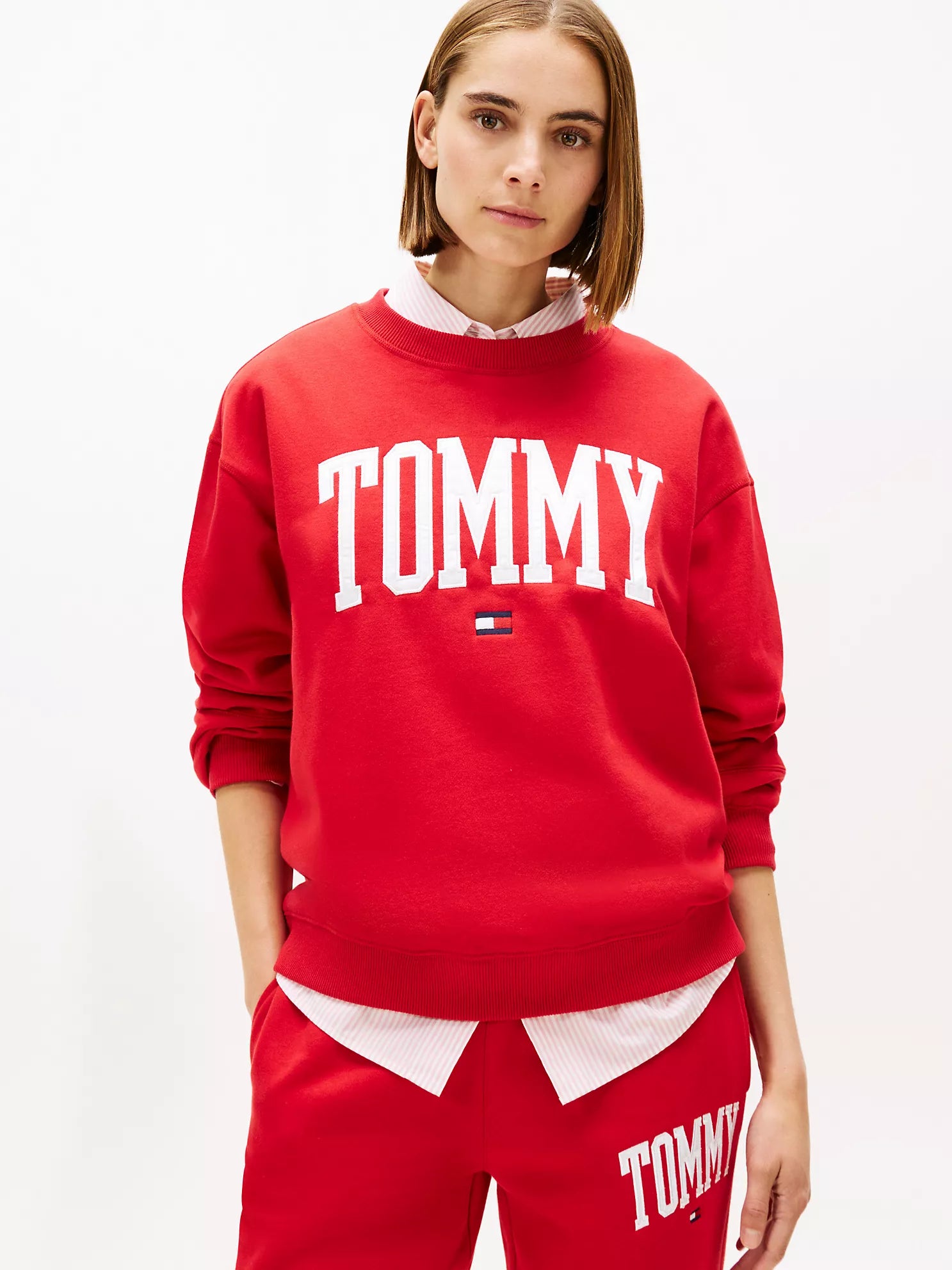 Tommy Womens' Varsity Tommy Logo Crewneck Sweatshirt/Primary Red