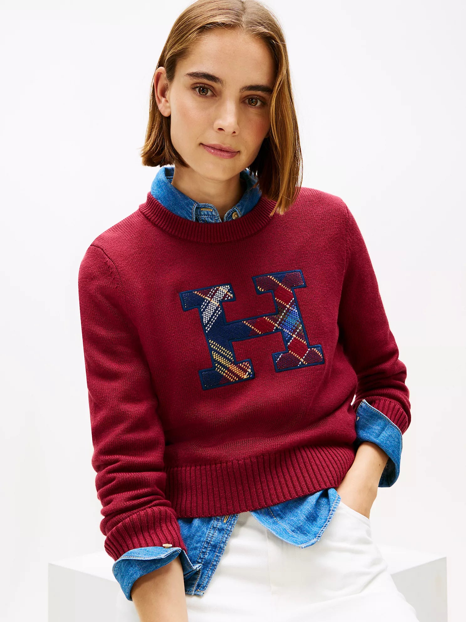 Womens' TOMMY Plaid Monogram Crewneck Sweater Rouge