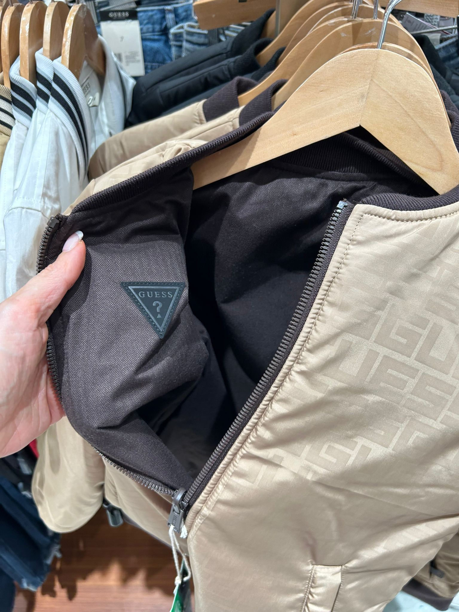 Guess BOYS Winnie Reversible Jacket (7-16) BEIGE