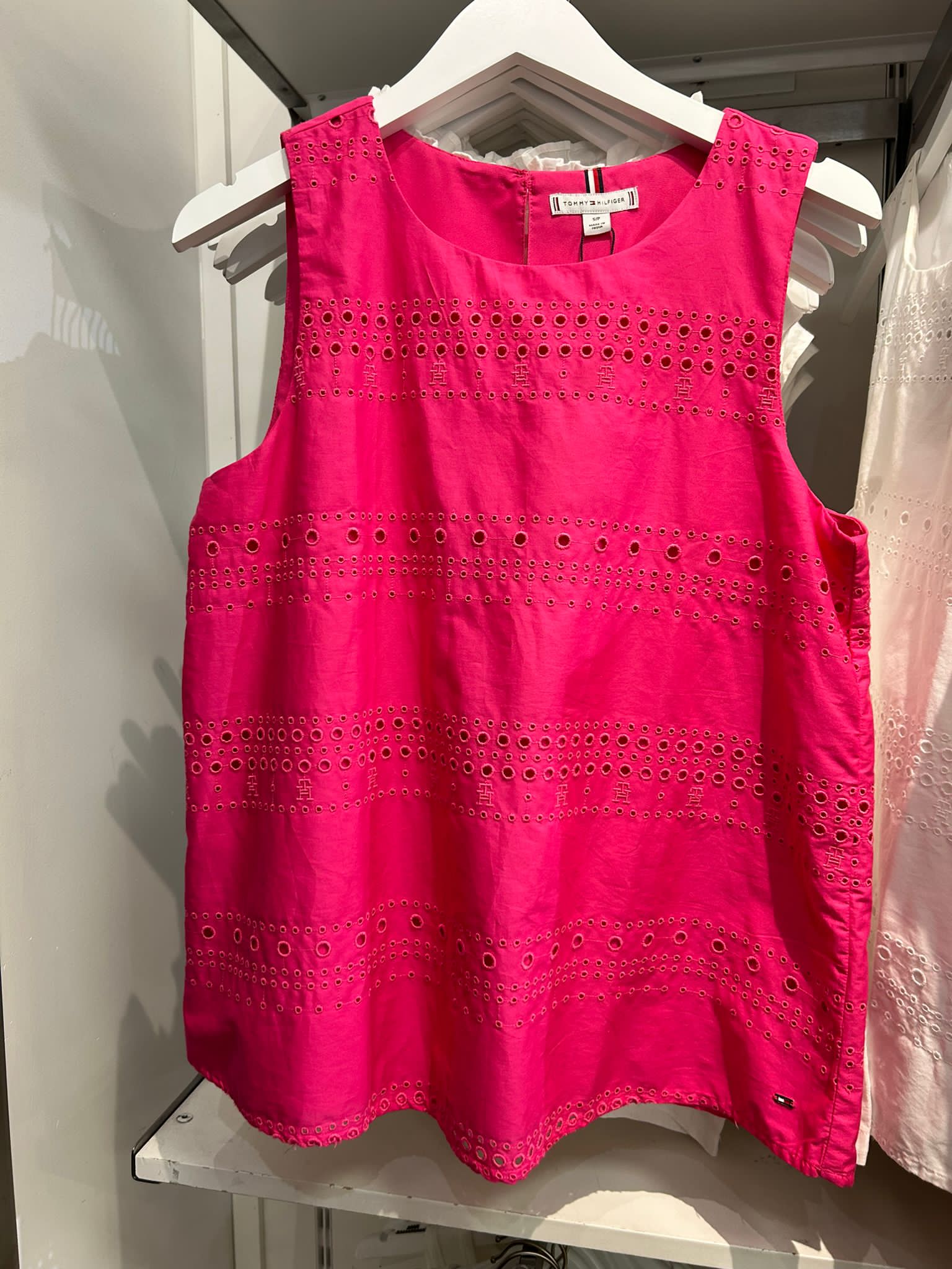 Tommy Womens' Sleeveless Embroidered A-Line Top