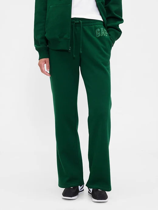 Womens' Gap Logo Straight Sweatpants Evergreen Glamour Green
