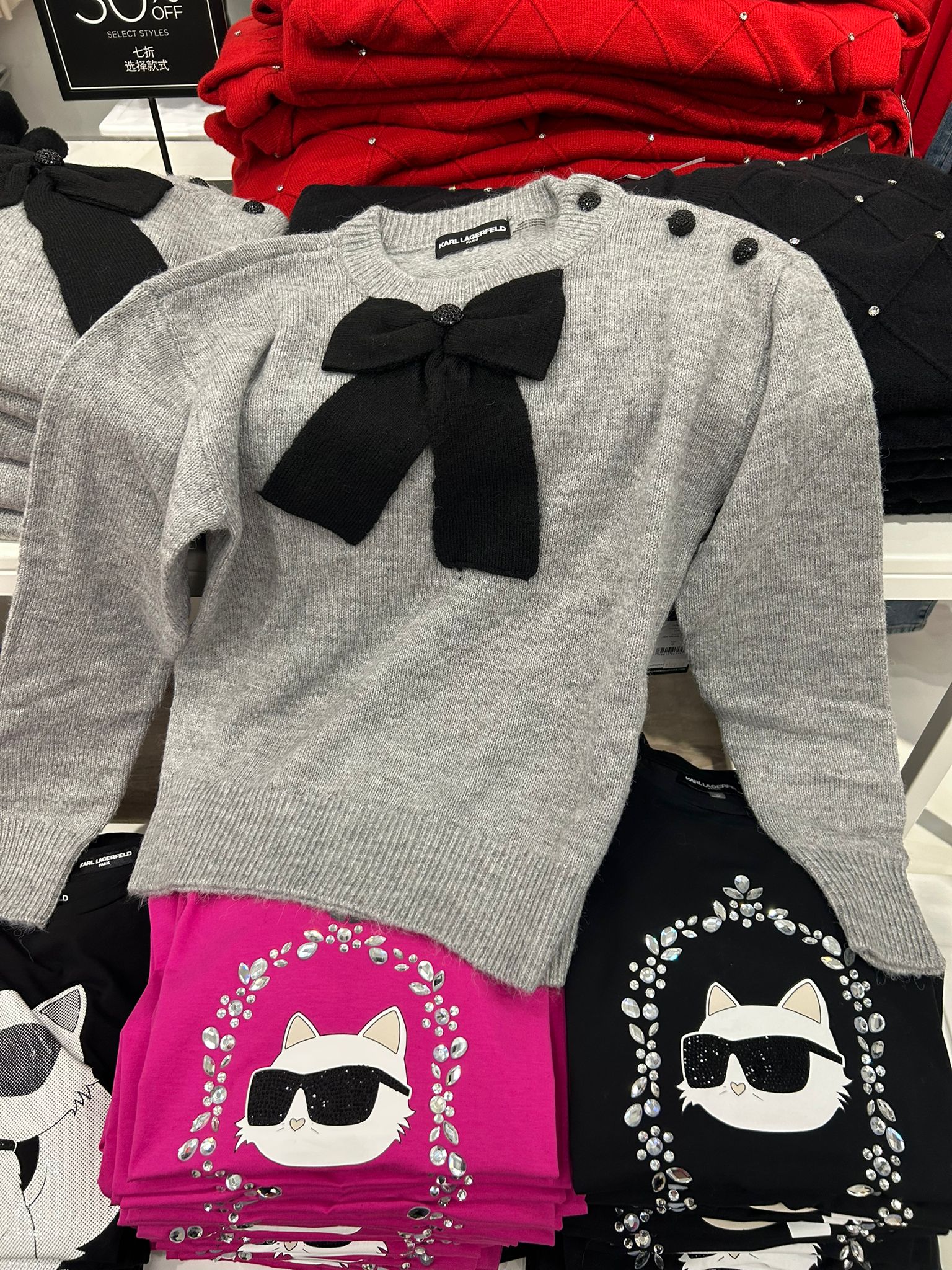 Womens' KARL LAGERFELD PARIS Women's Big Bow Applique Long Sleeve Sweater Dwn Gry Ht