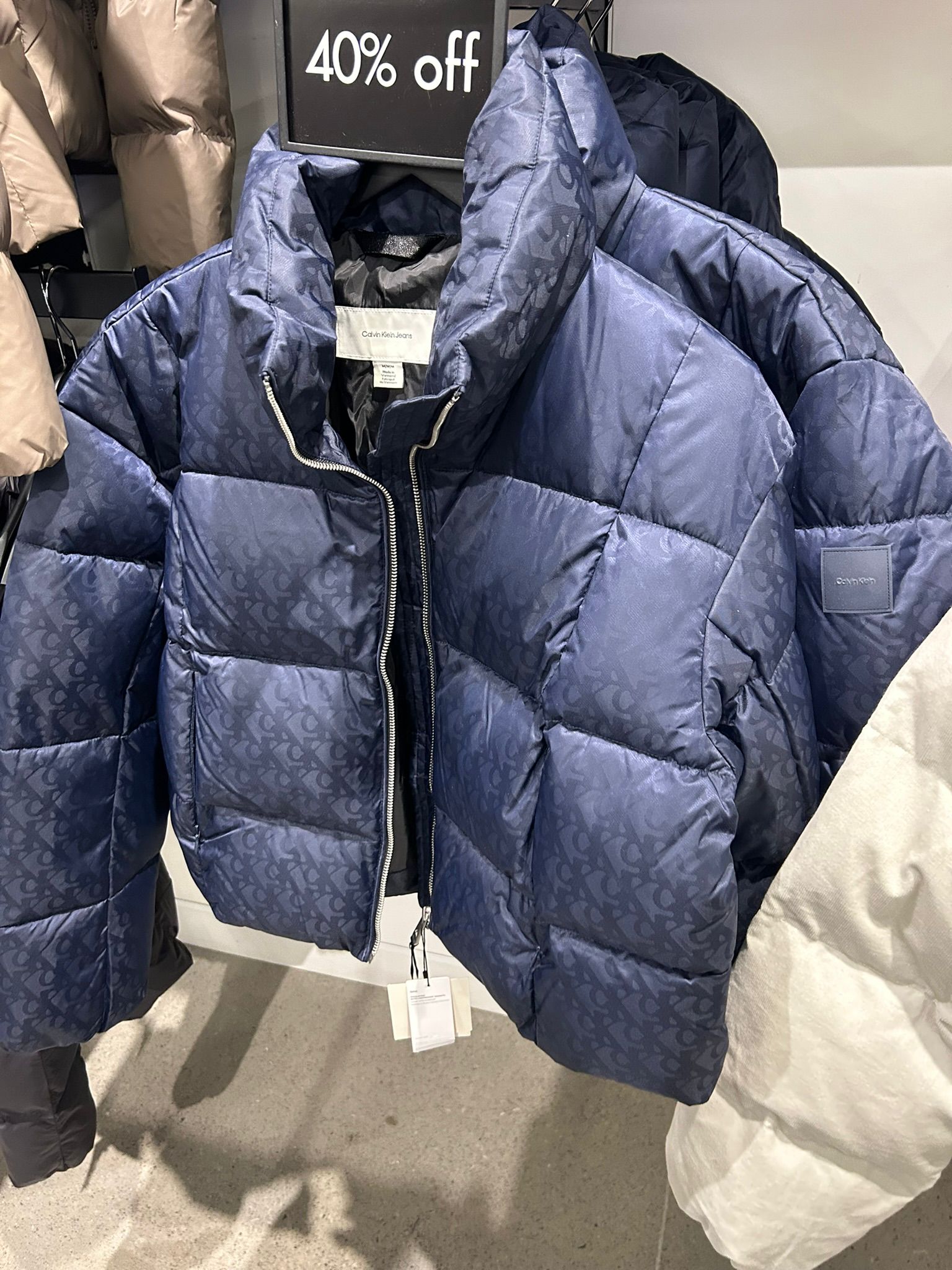 Womens' Calvin Klein Pattern Nylon Detachable Sleeve Puffer Jacket