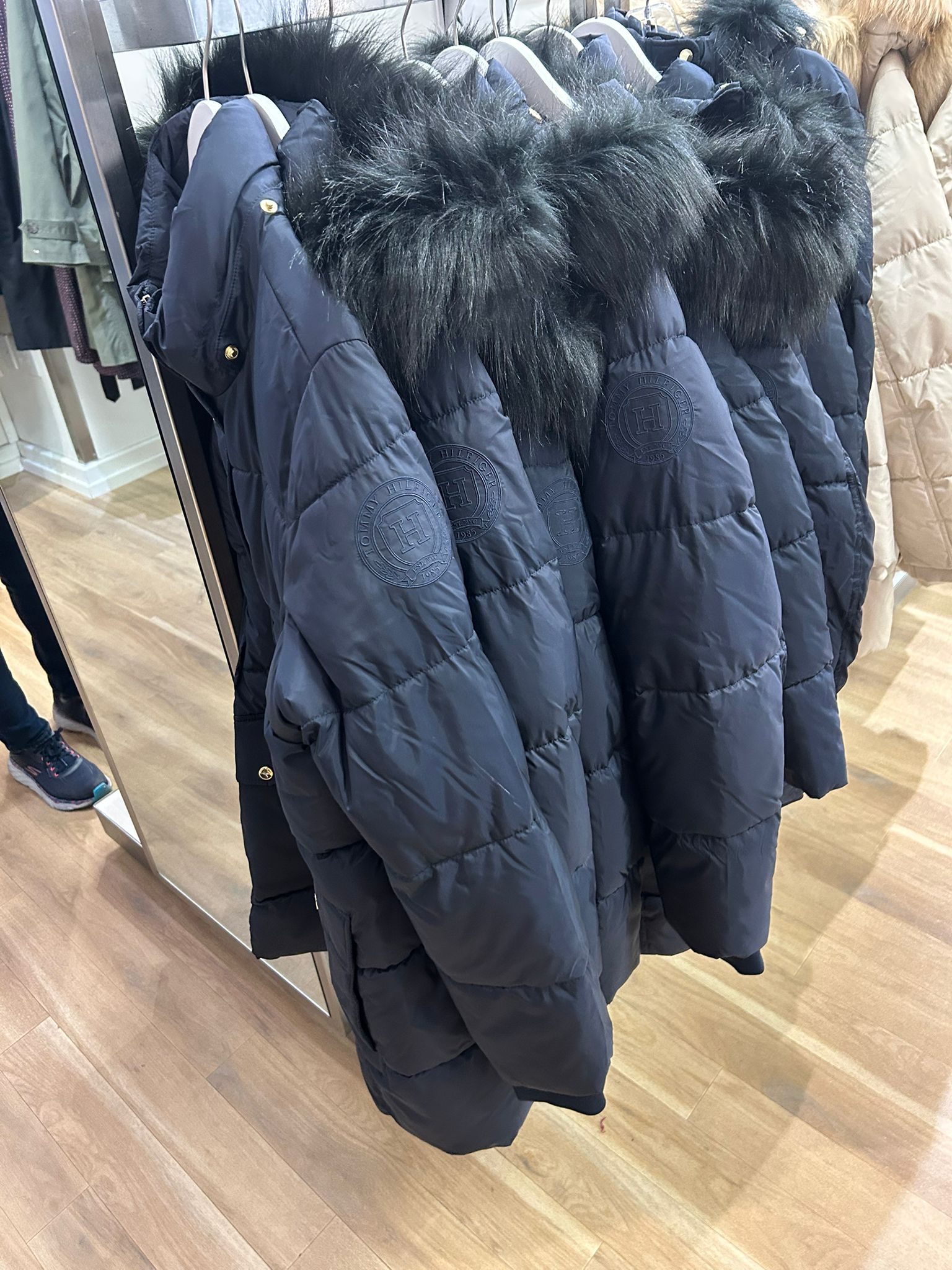 TOMMY WOMENS' Mini-Stripe Crewneck Sweater Navy Blue